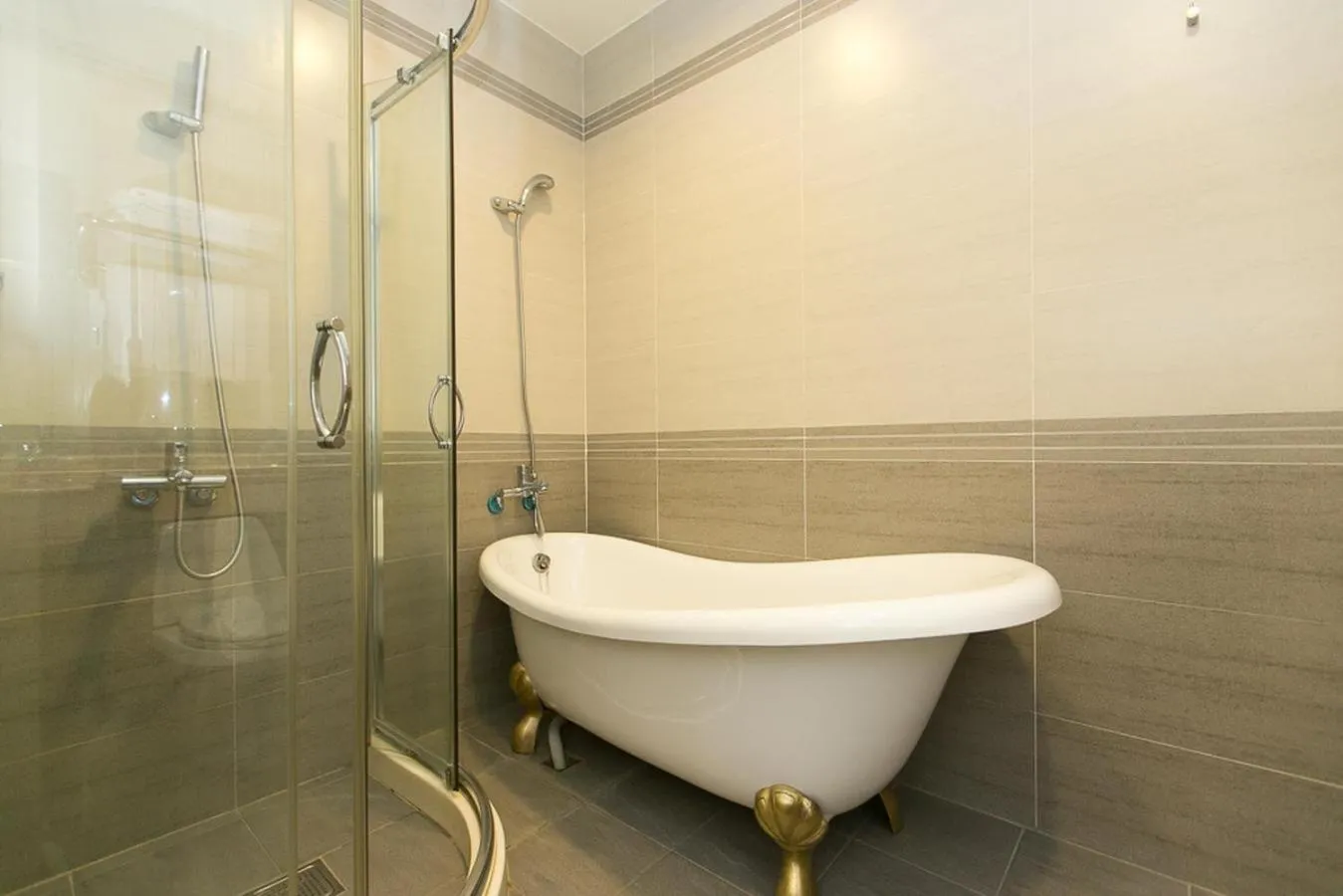 Toilet, Bathroom in ACE HOTEL