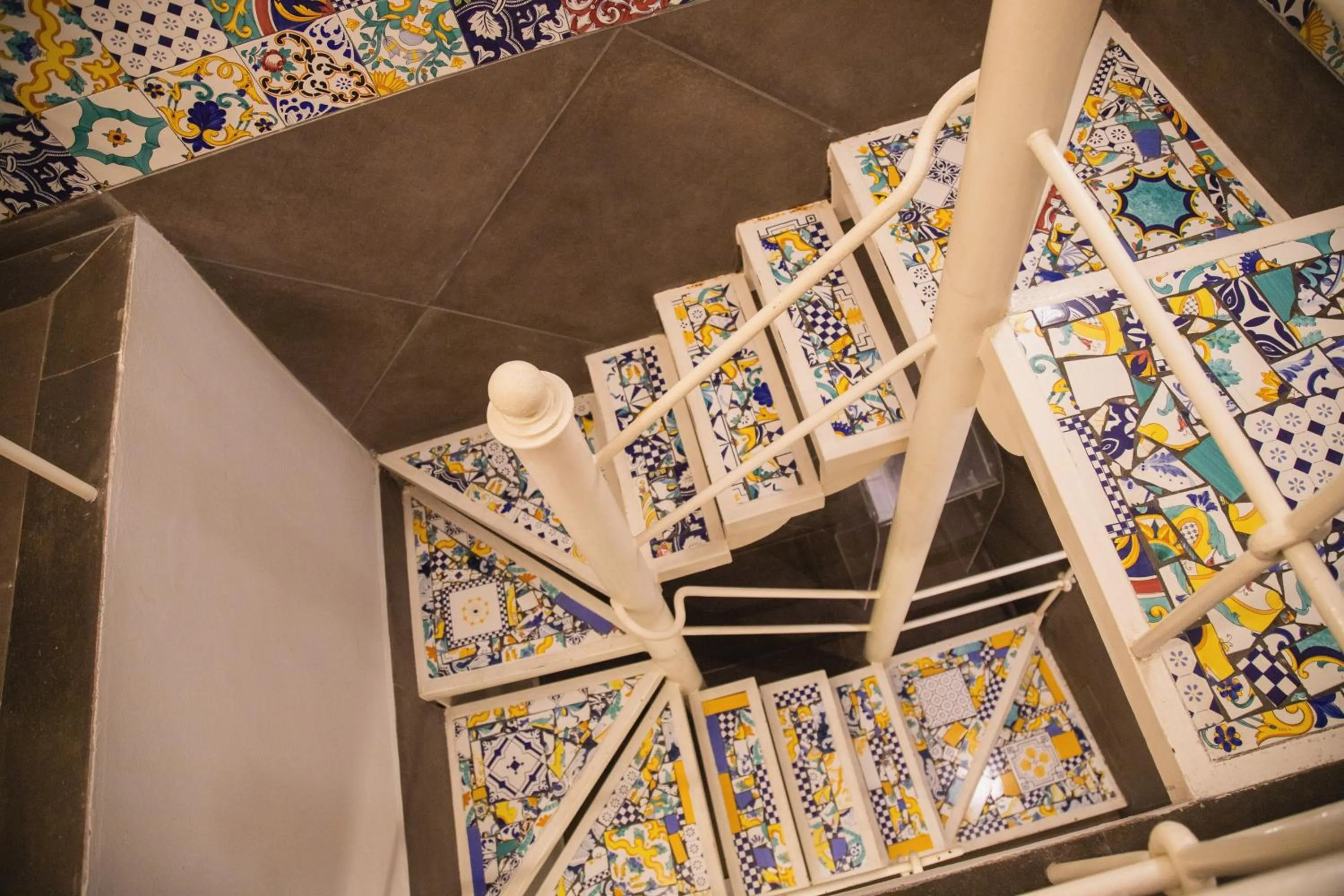 Seating area in Airone Hotel