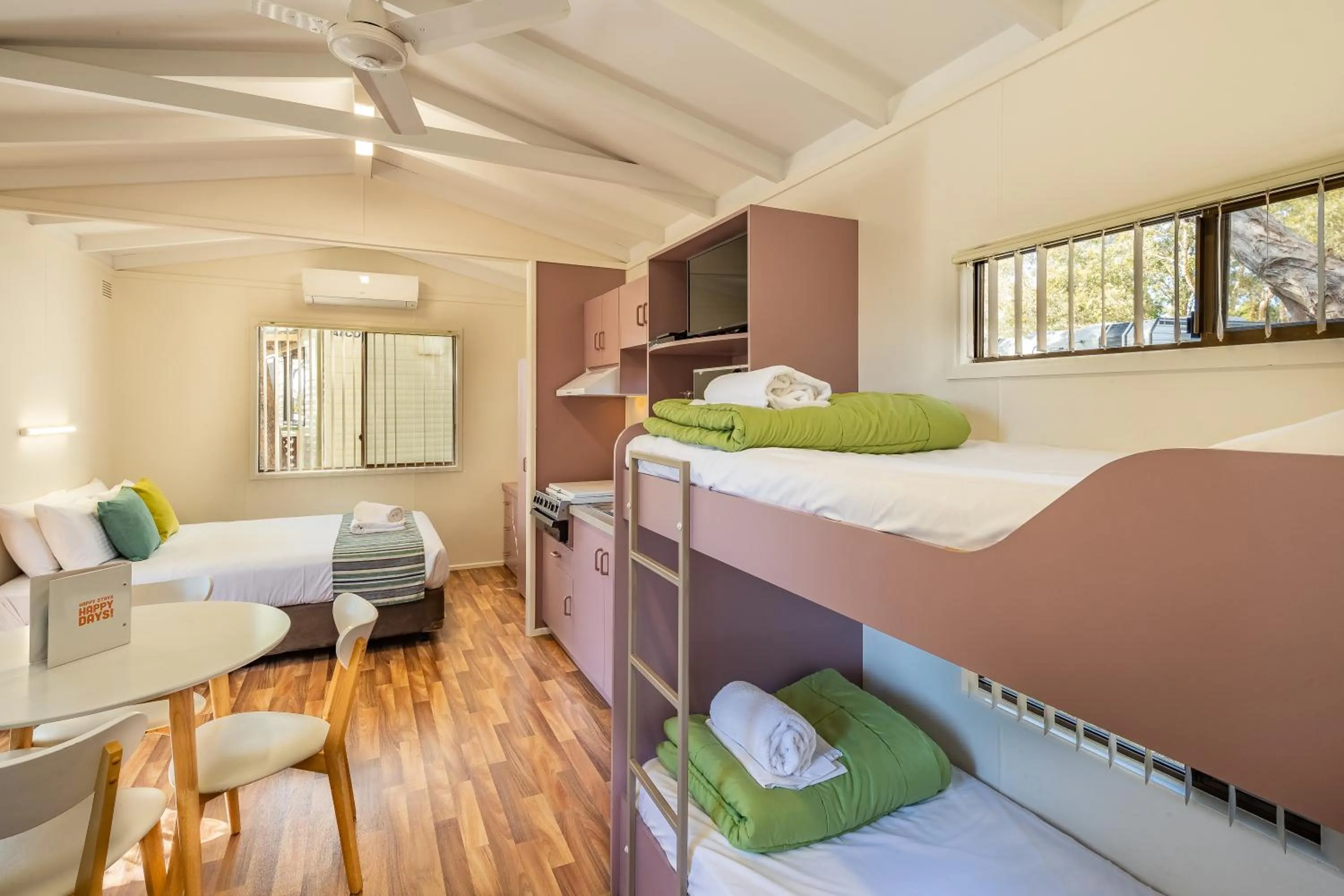 bunk bed, Bed in Ingenia Holidays Bonny Hills