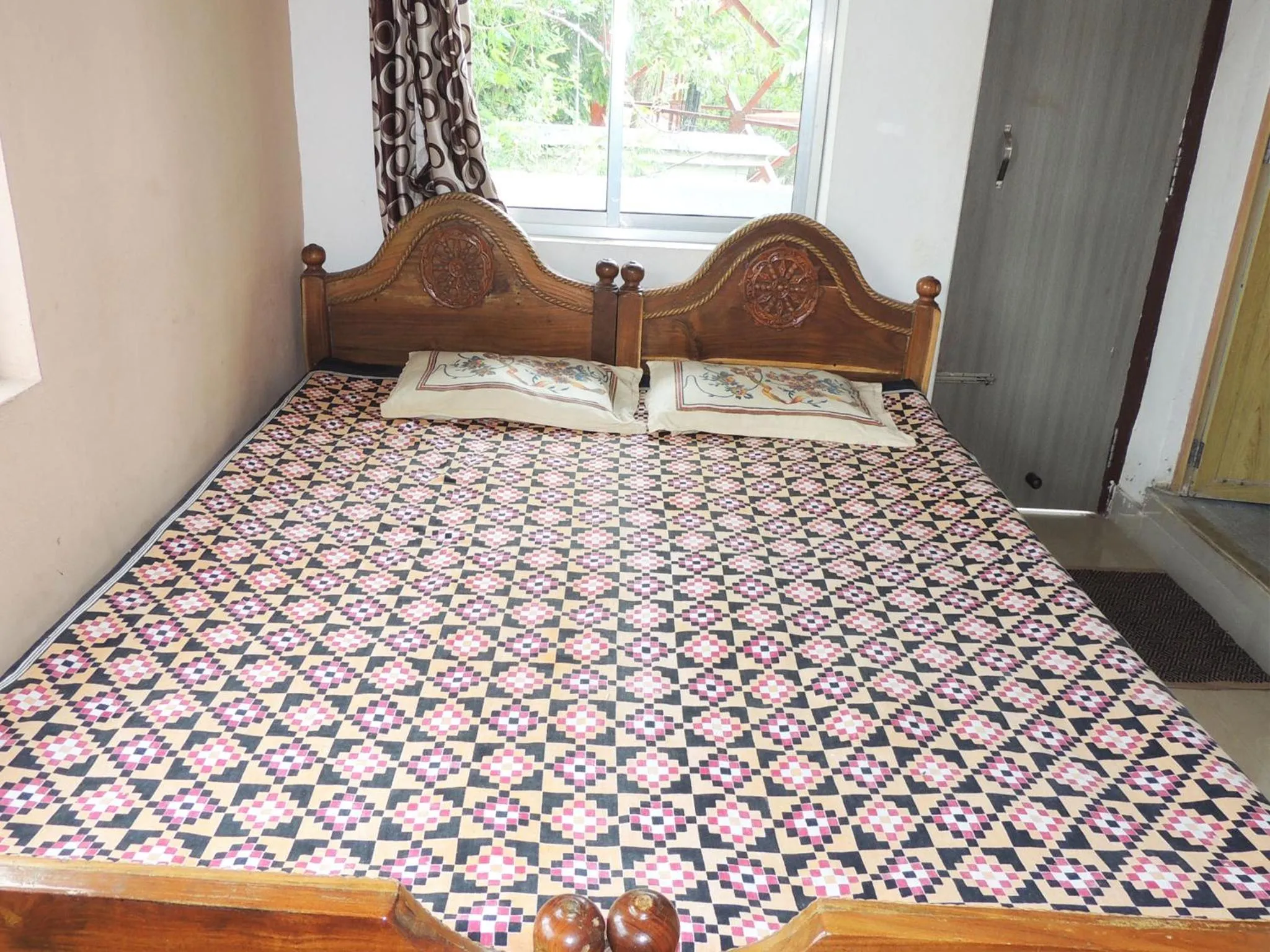 bunk bed, Bed in Surya Inn