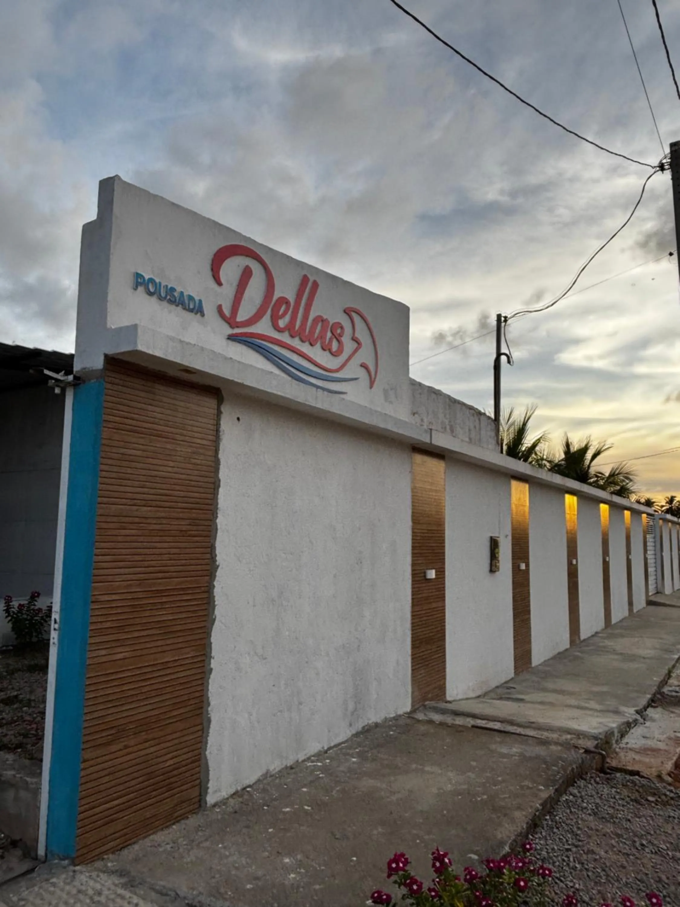 Street view in Dellas Pousada