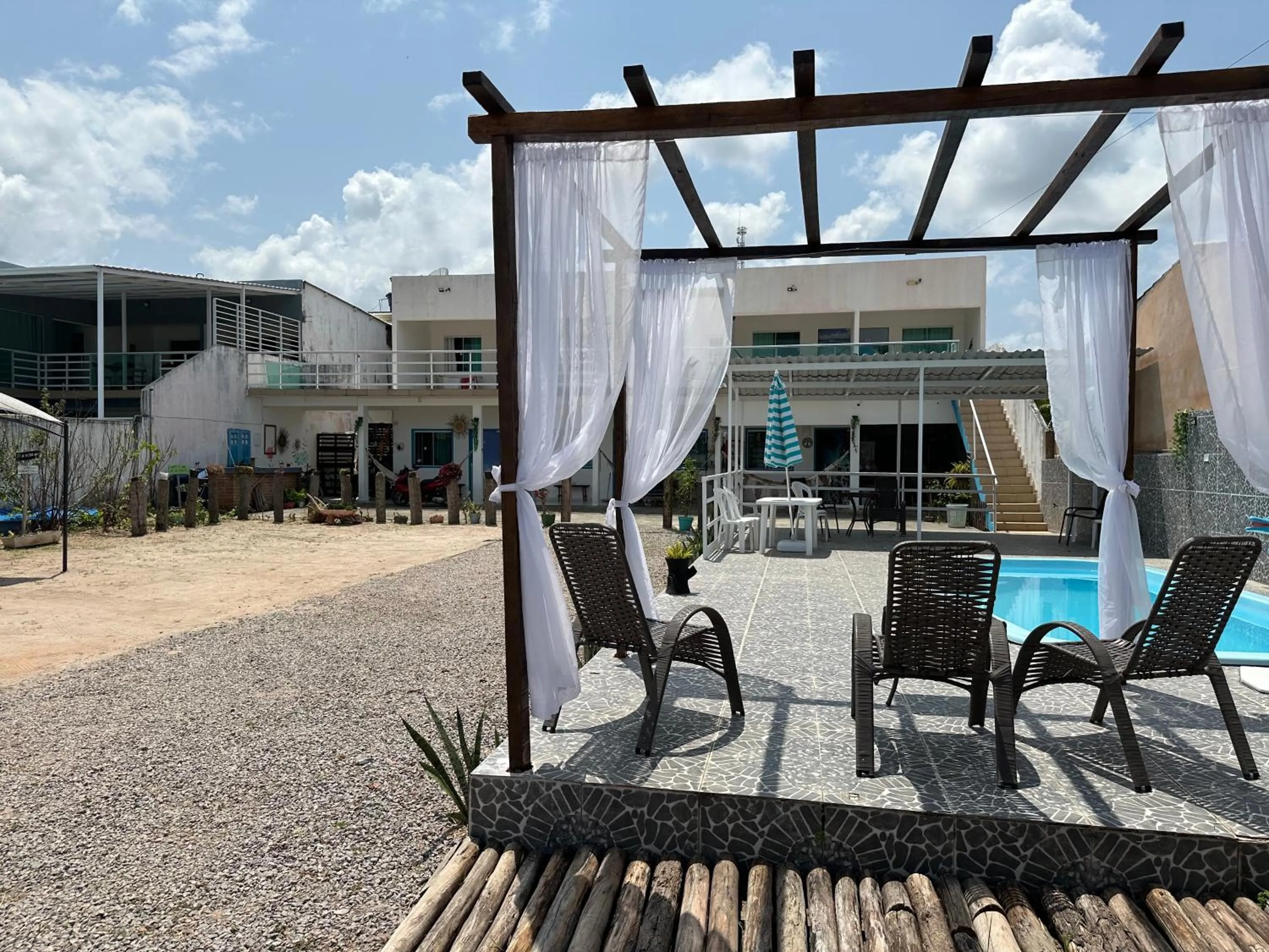 Swimming pool in Dellas Pousada