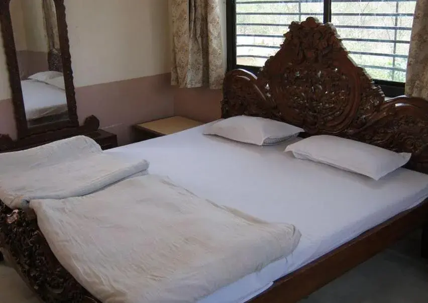 Bed in Nav Ratan Palace Bed in Nav Ratan Palace