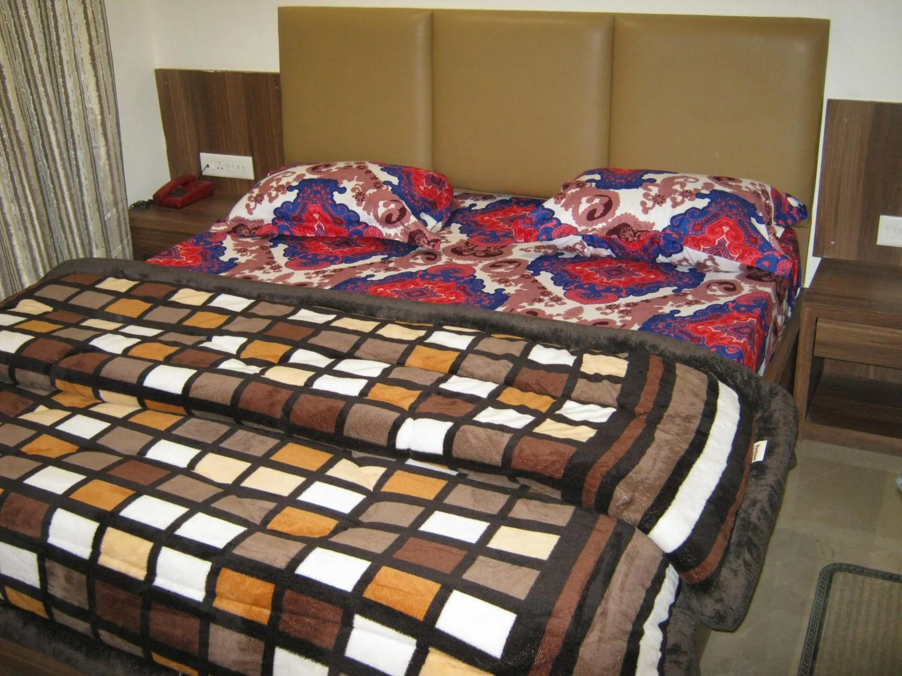 Bed in Nav Ratan Palace