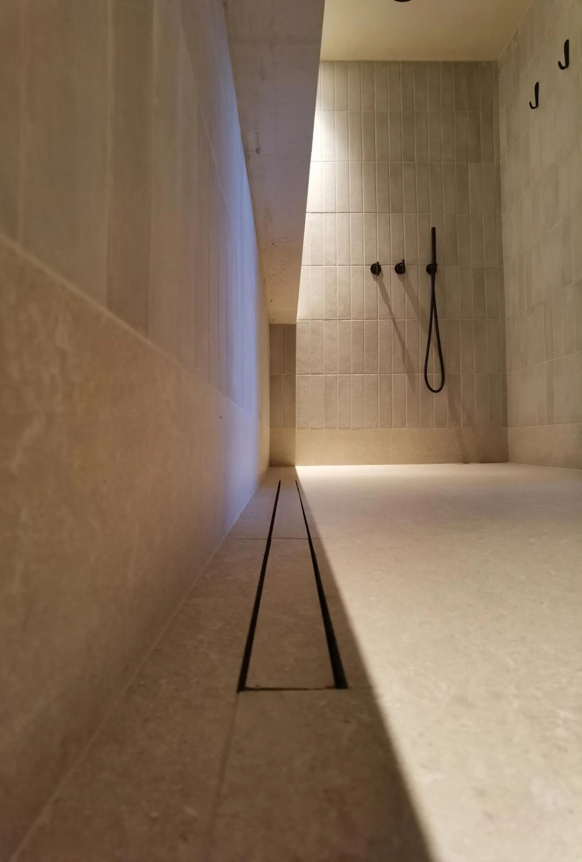 Shower in NOS Hotel & Villas