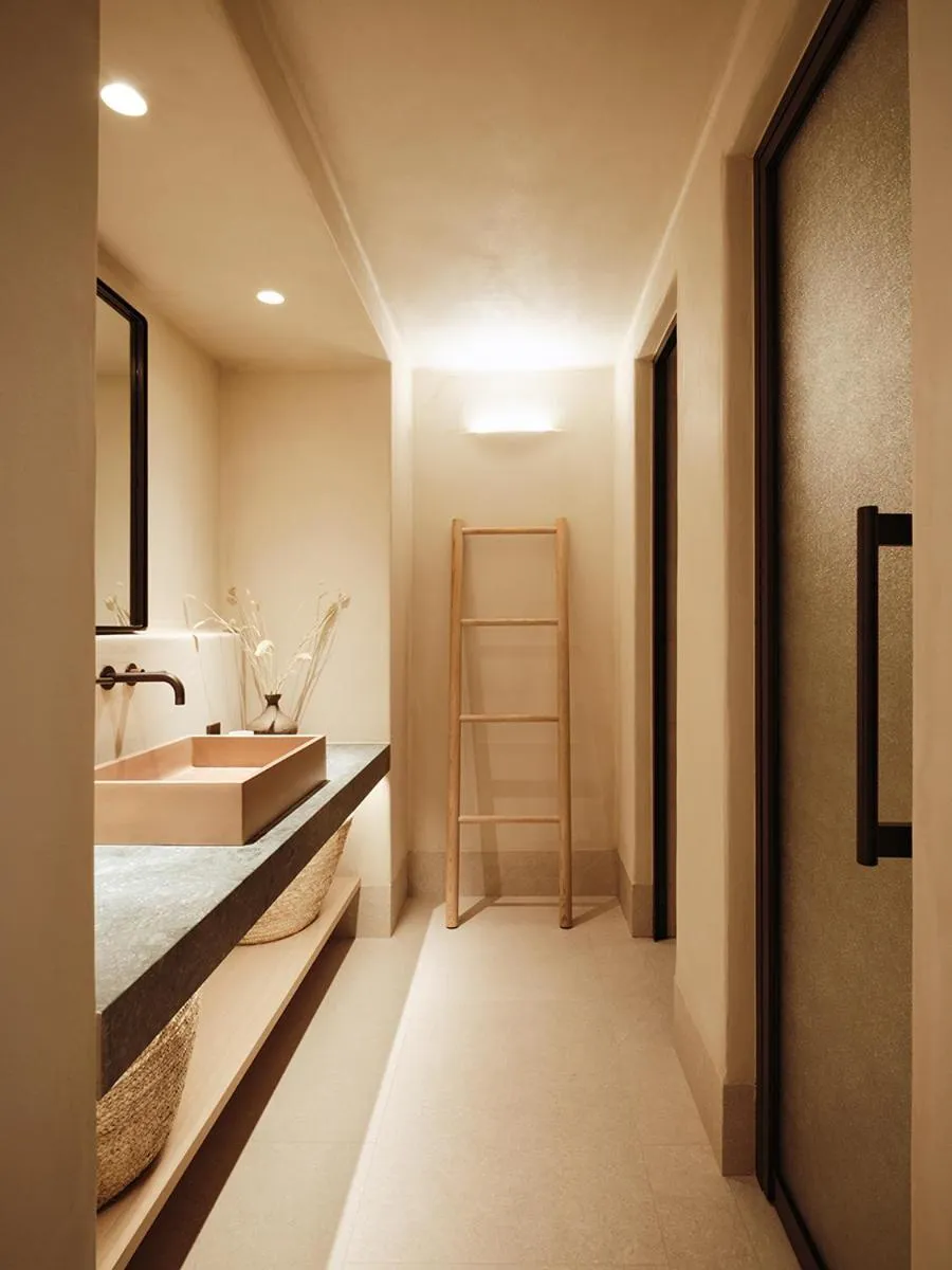 Bathroom, Bed in NOS Hotel & Villas