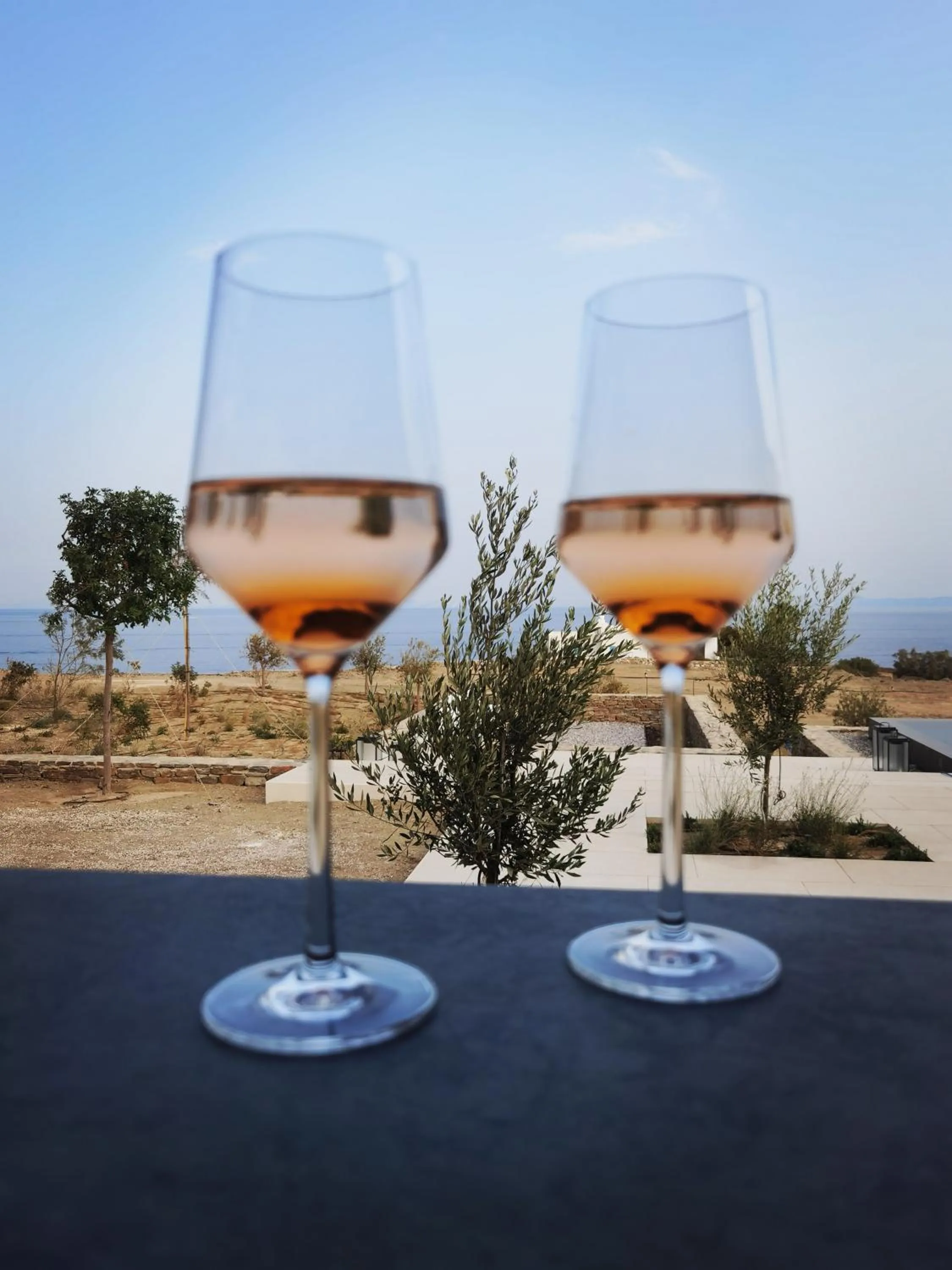 Restaurant/places to eat in NOS Hotel & Villas