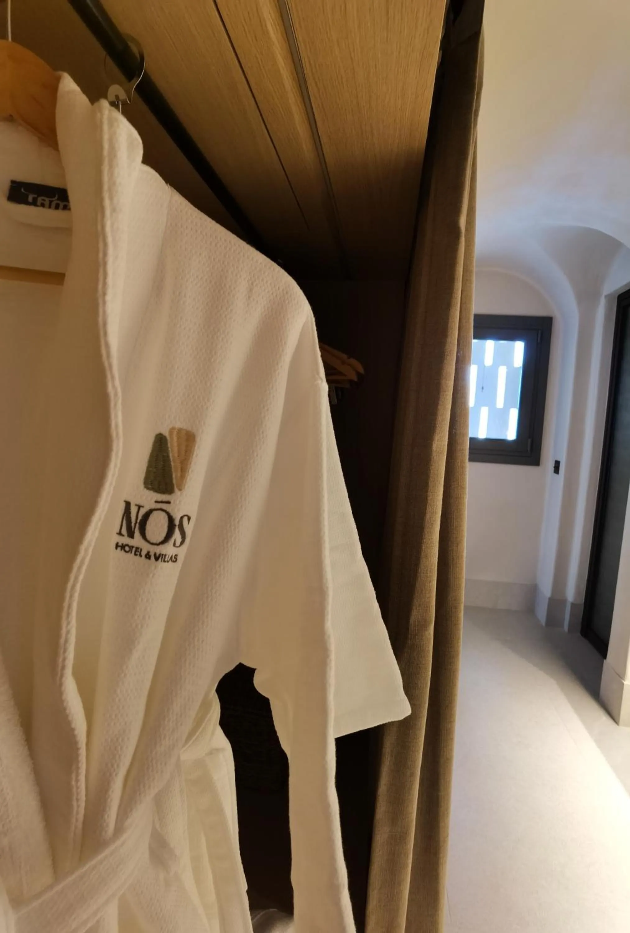 wardrobe in NOS Hotel & Villas
