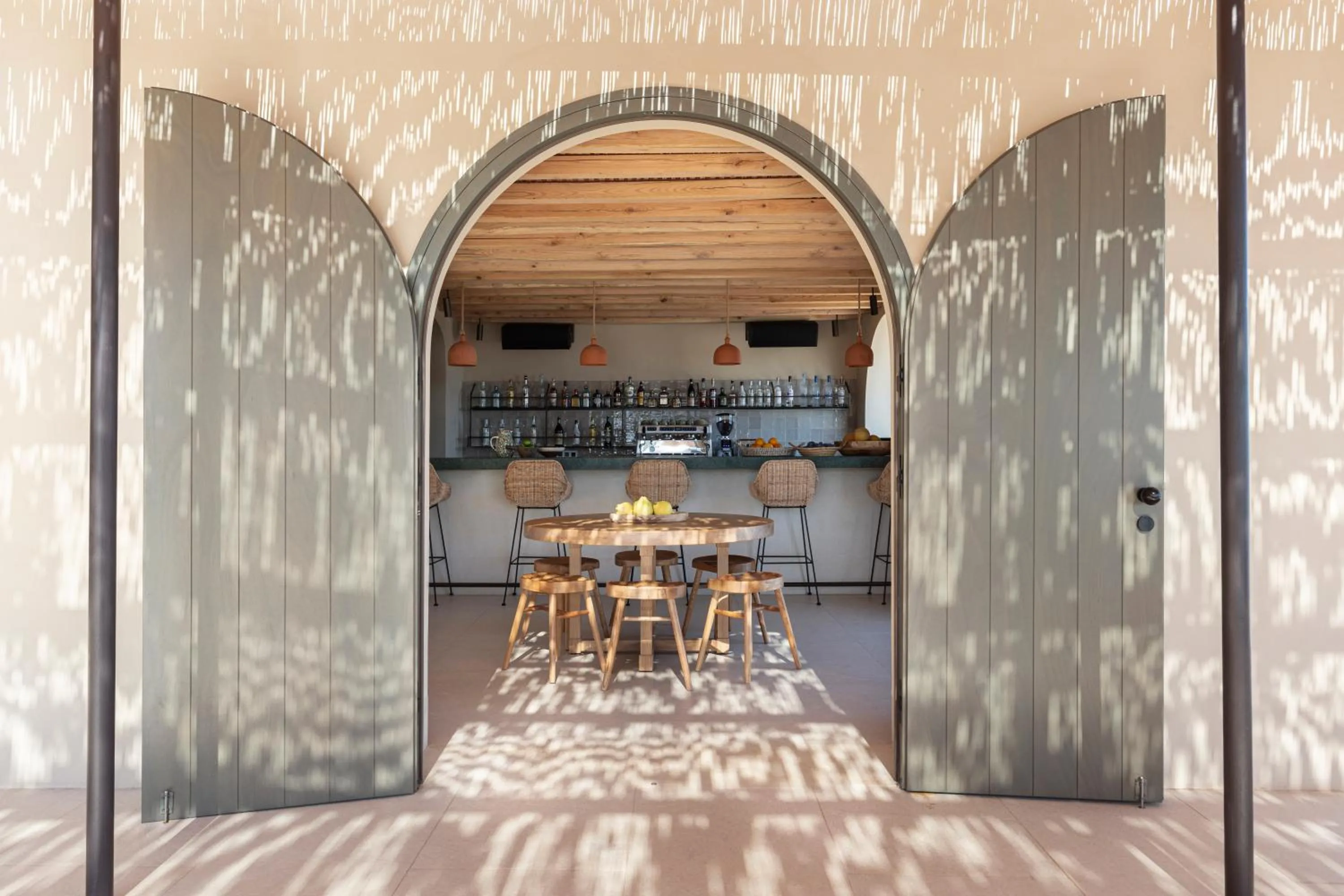 Lounge or bar in NOS Hotel & Villas