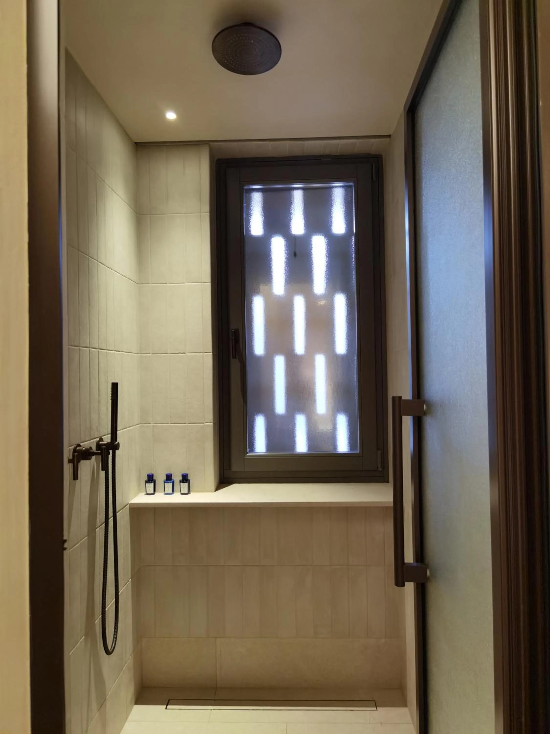 Shower in NOS Hotel & Villas