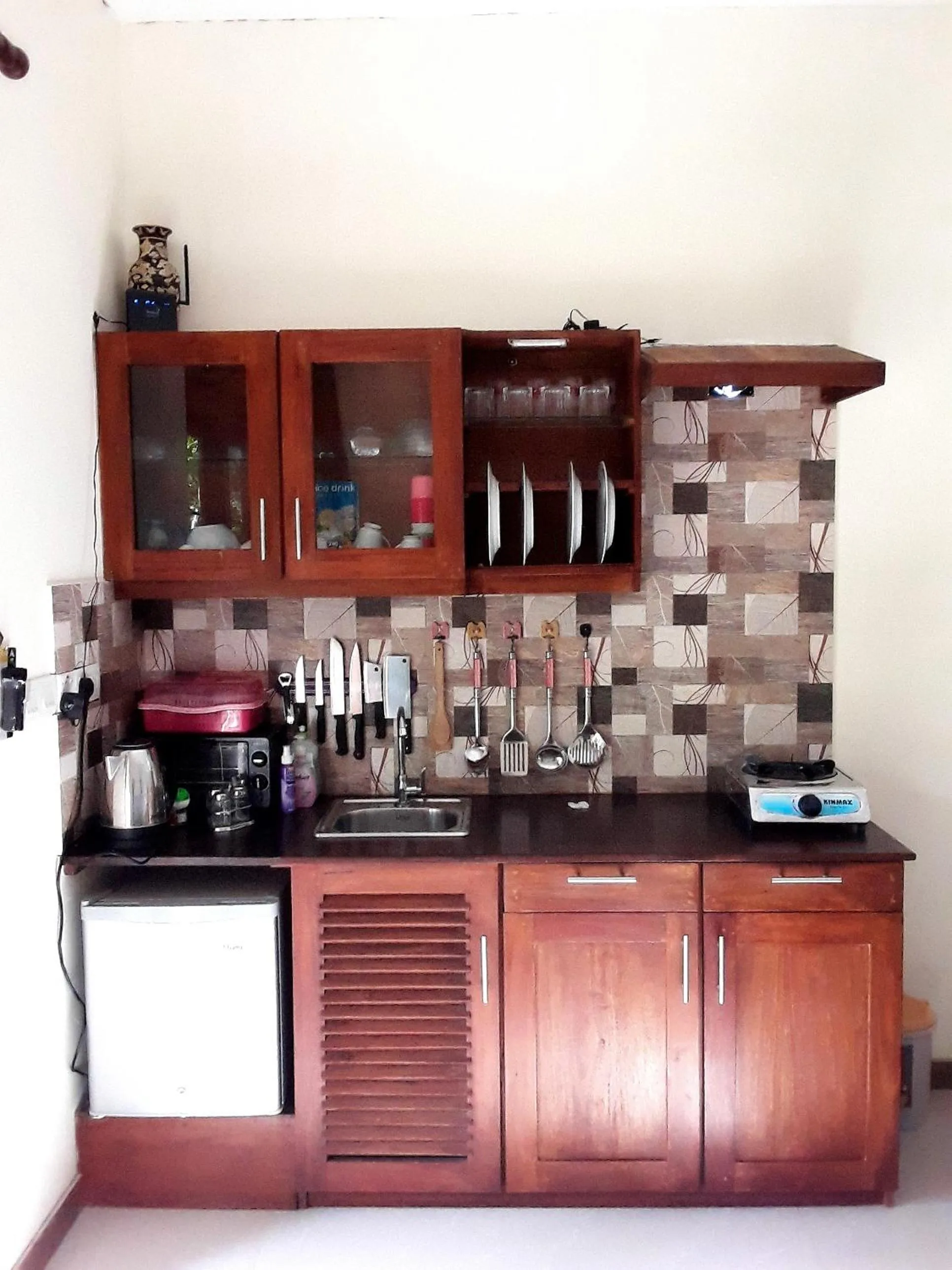 Kitchen or kitchenette in Sky Residence Hikkaduwa