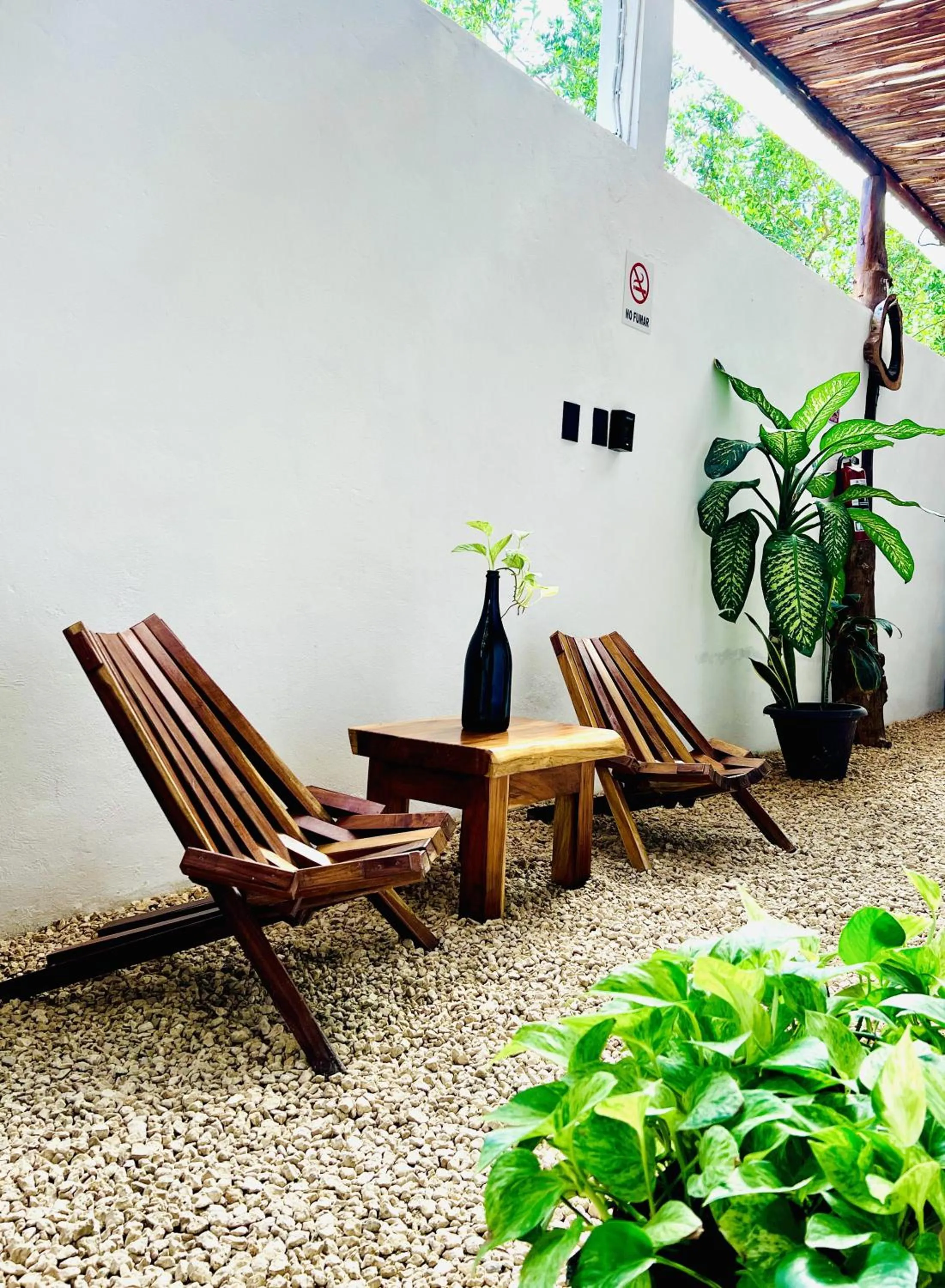 Seating area in Casa Tekio Holbox By Kin Studios