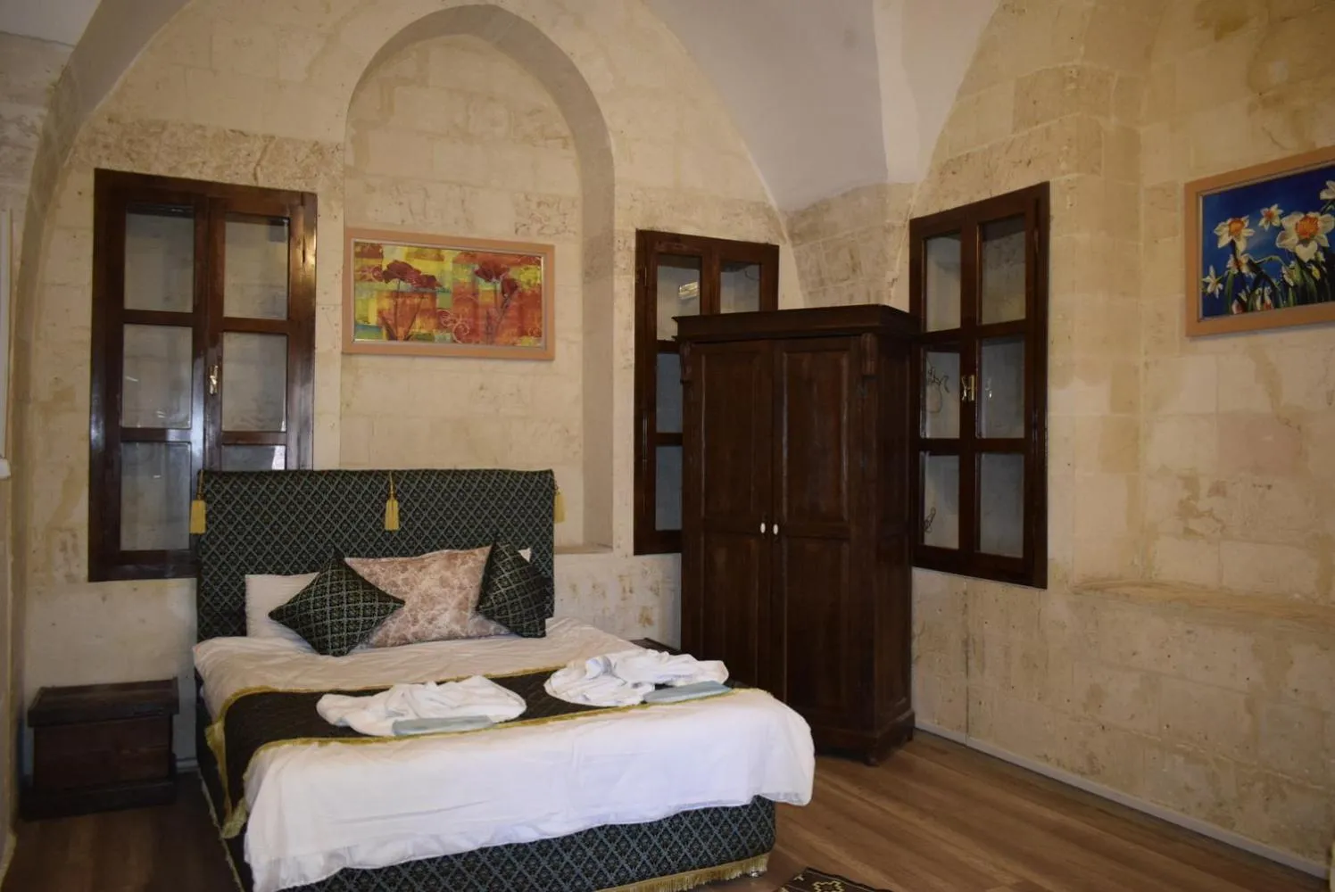 Bed in JOSELİN HOTEL