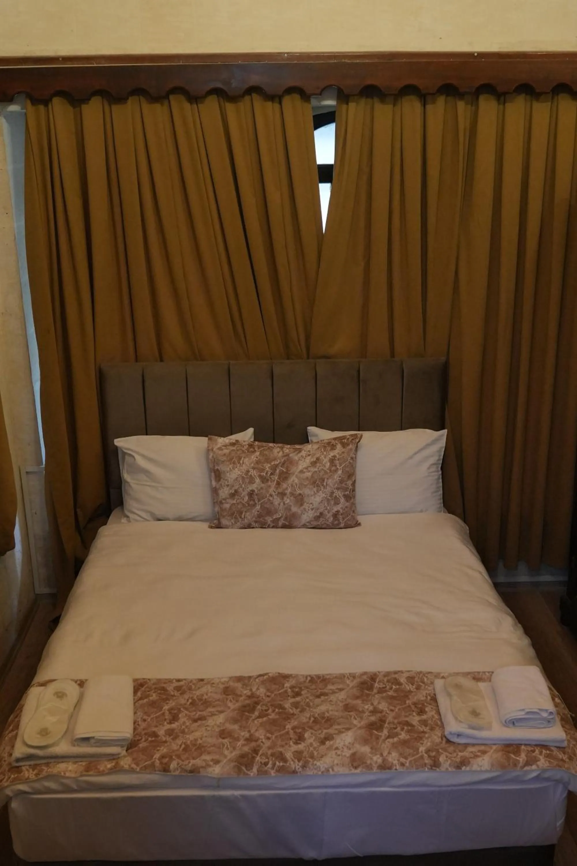 Bed in JOSELİN HOTEL