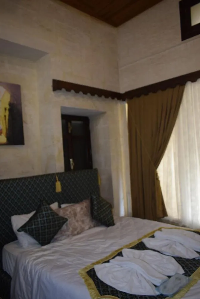 Bed in JOSELİN HOTEL