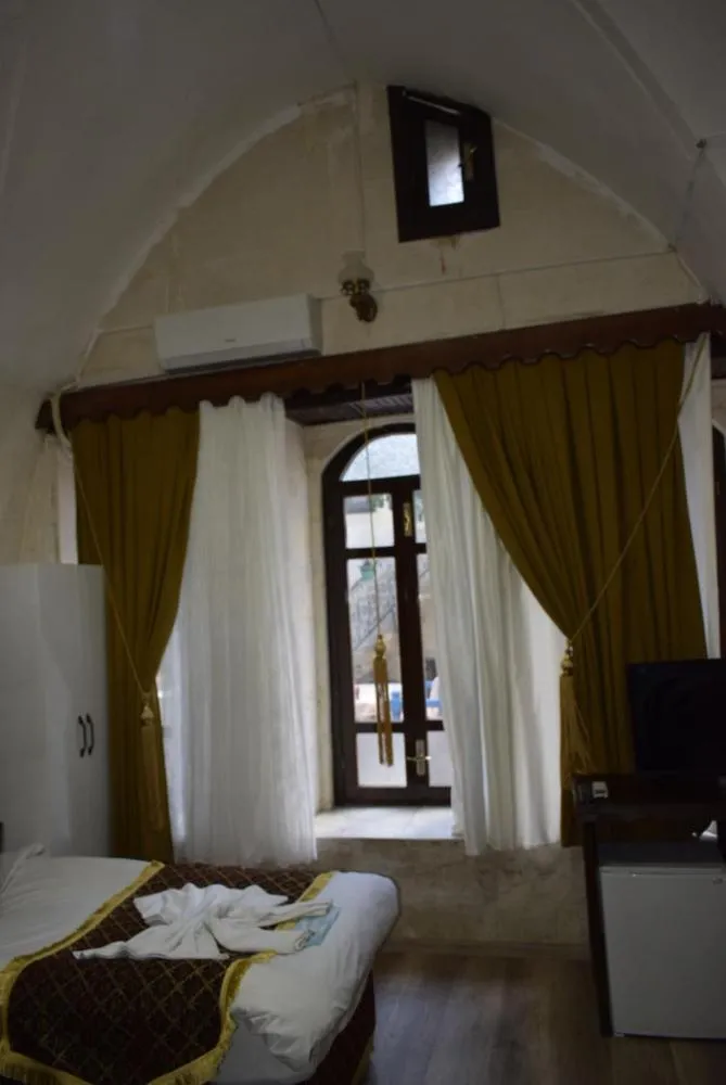 Bed in JOSELİN HOTEL