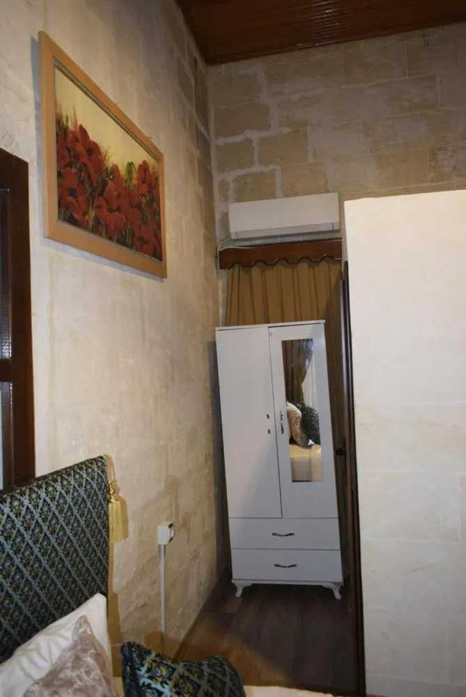 JOSELİN HOTEL