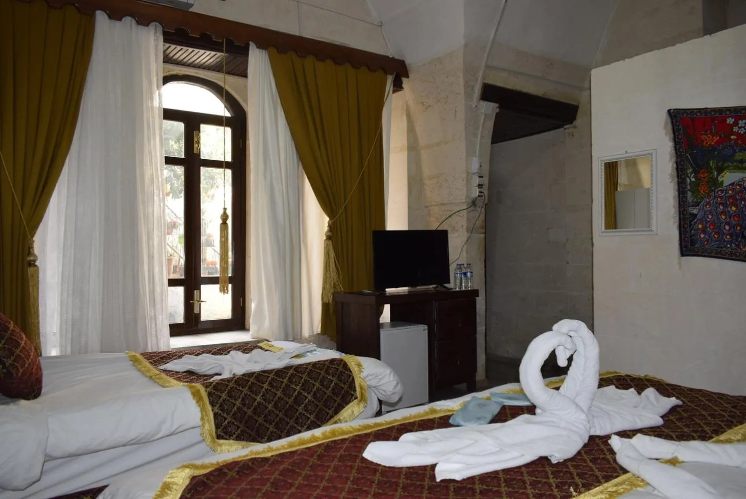 Bed in JOSELİN HOTEL