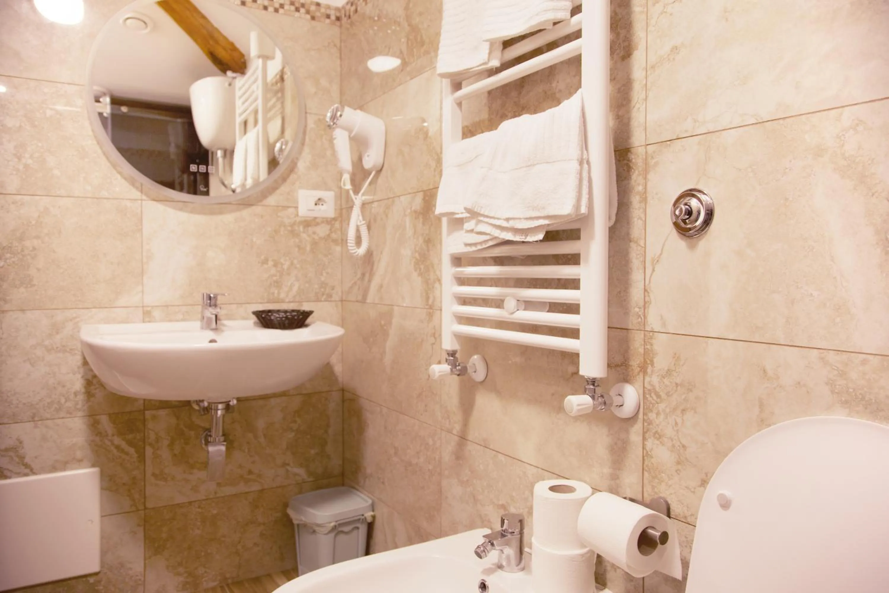 Toilet in Hotel Silva