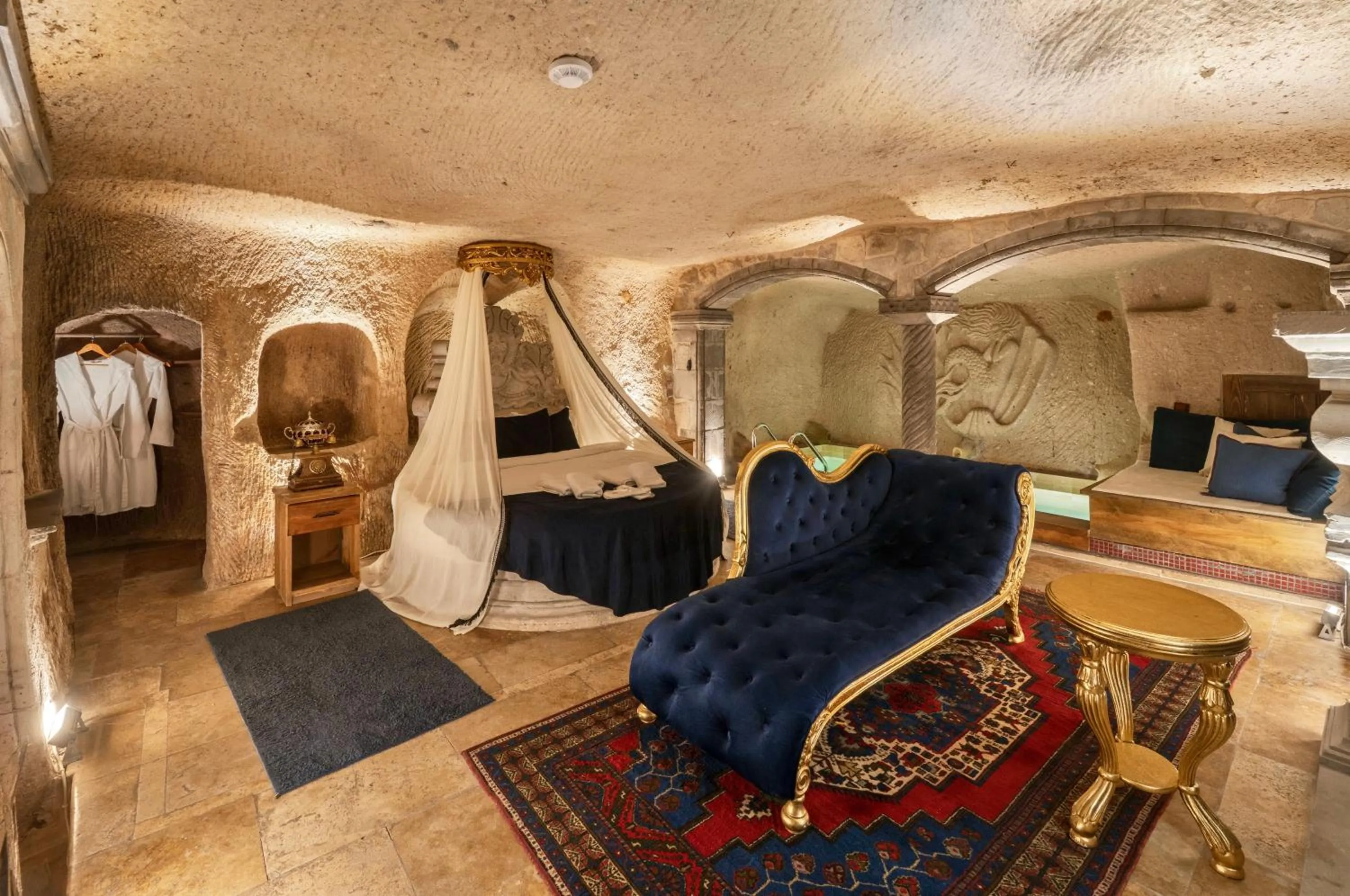 Photo of the whole room, Bed in Wish Cappadocia Love