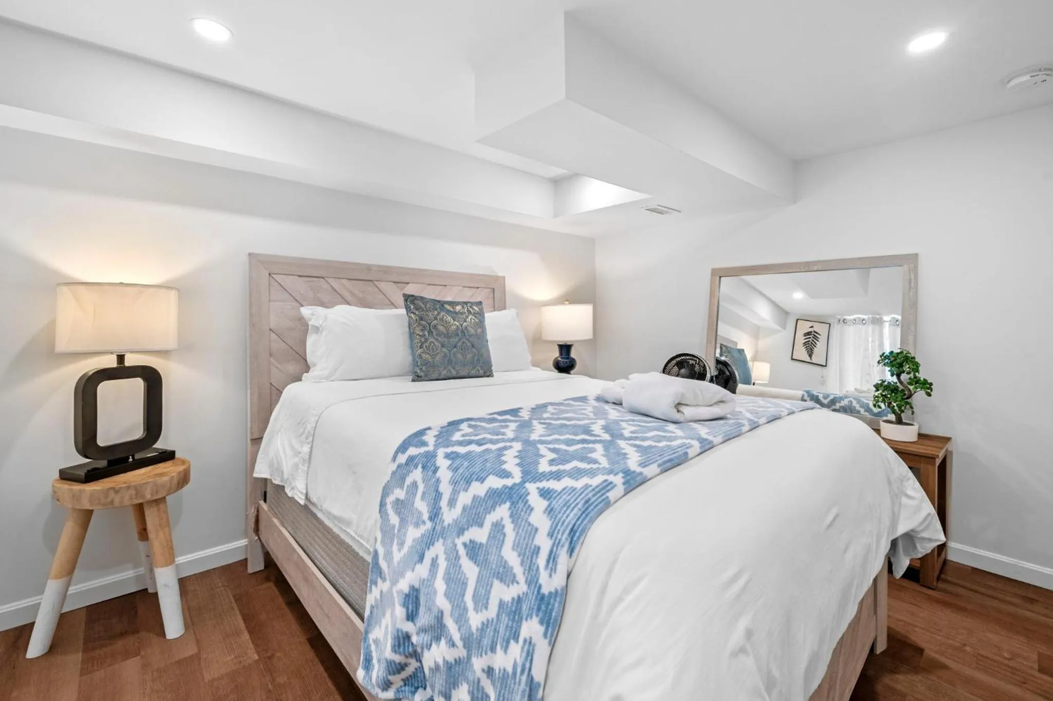 Bed in Roslindale village condos