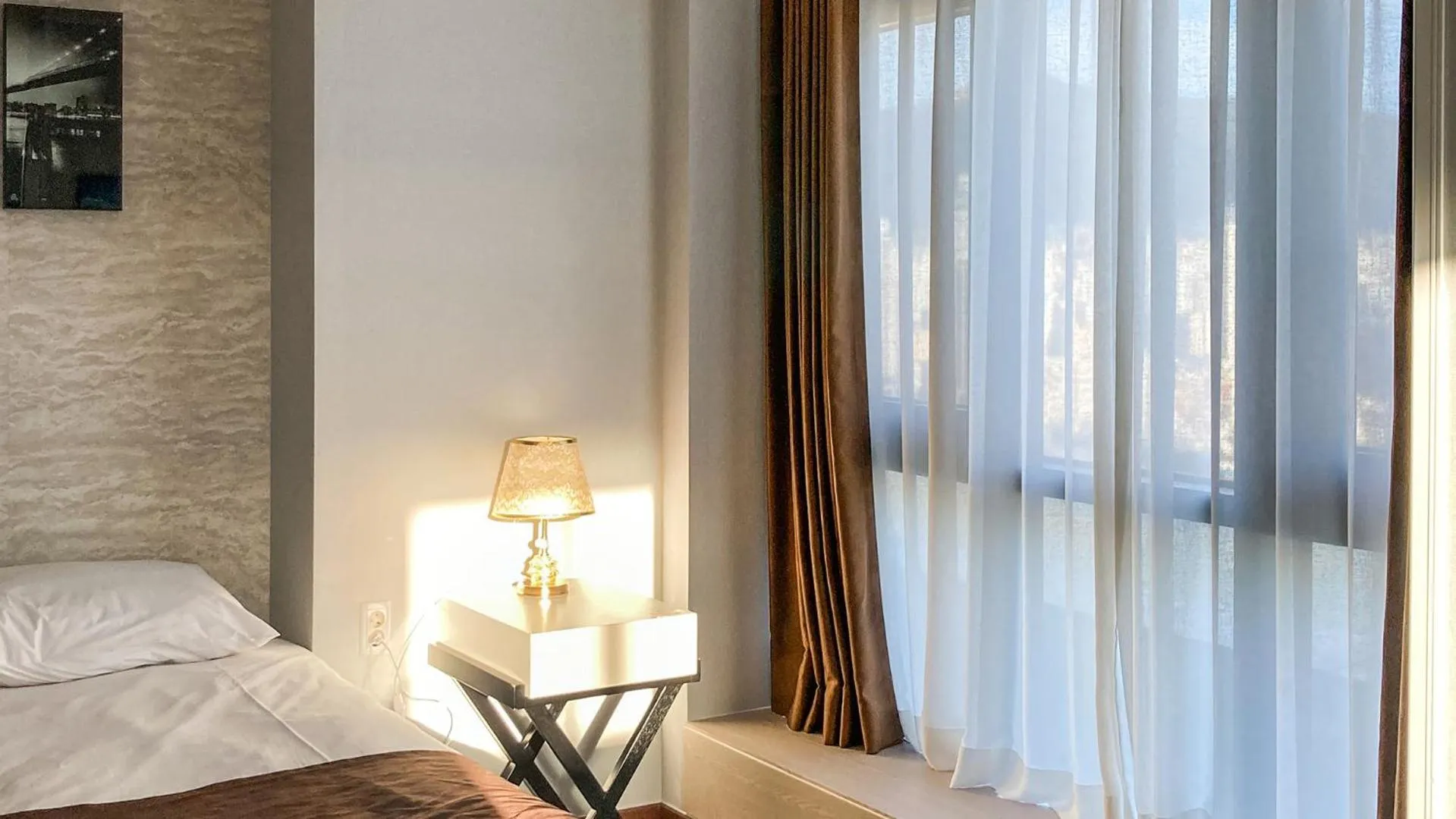 Bed in Griffinbay Hotel