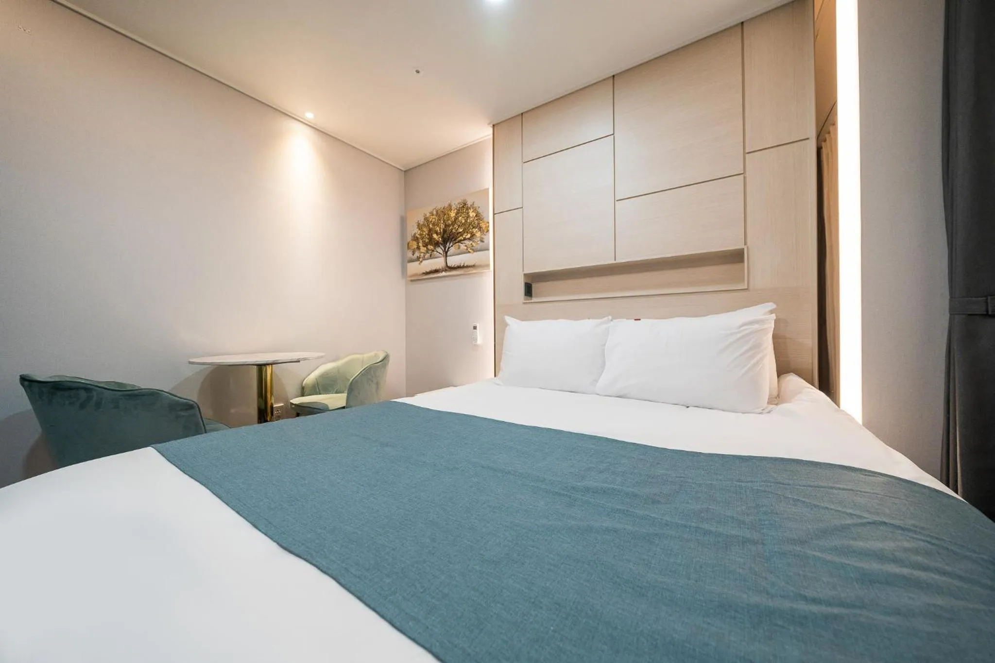 Bed in Griffinbay Hotel