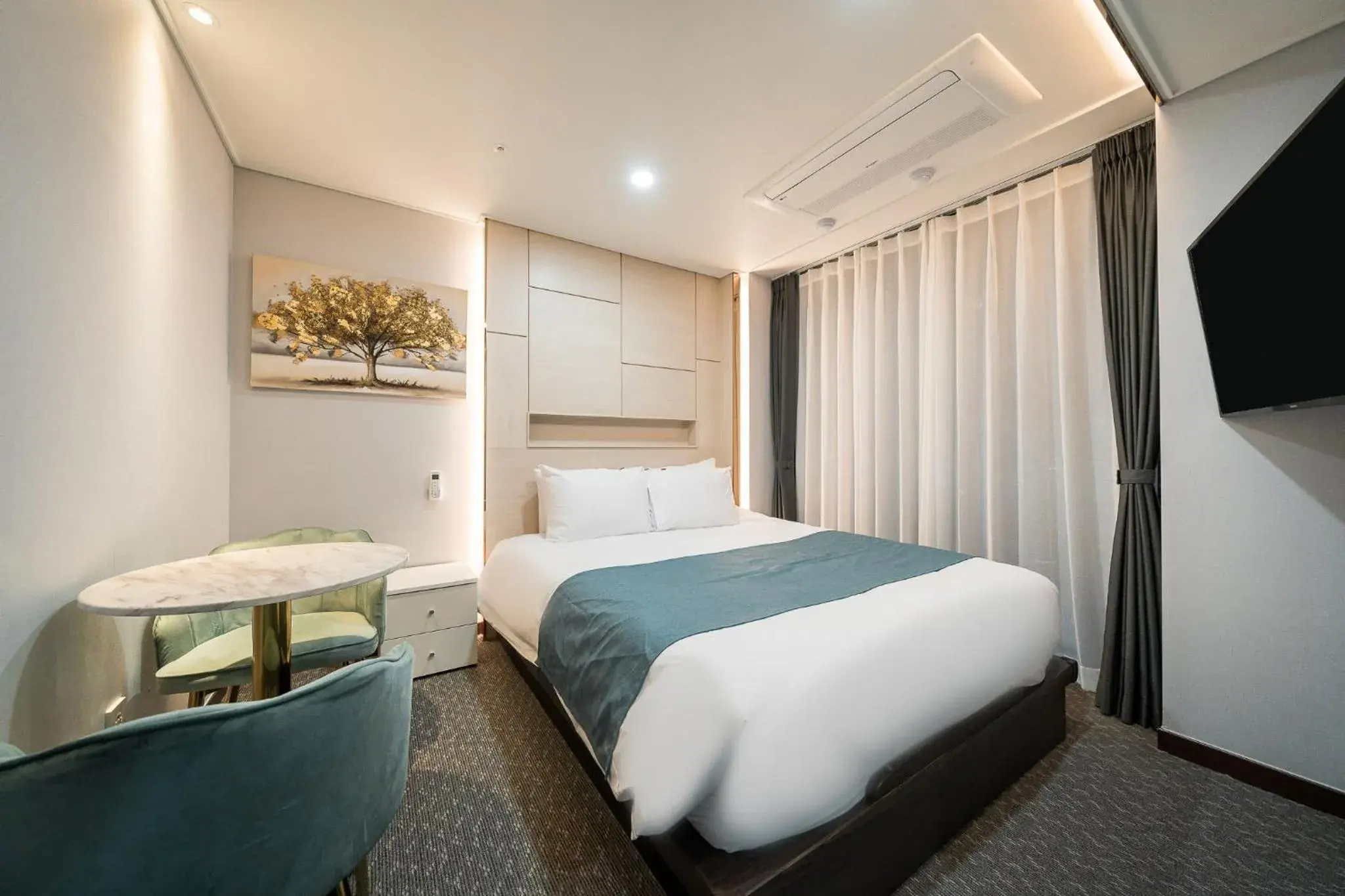 Bedroom, Bed in Griffinbay Hotel Bedroom, Bed in Griffinbay Hotel