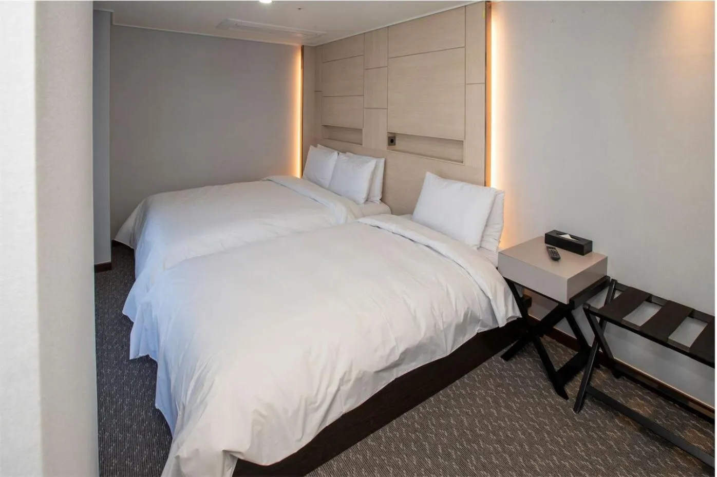 Bed in Griffinbay Hotel