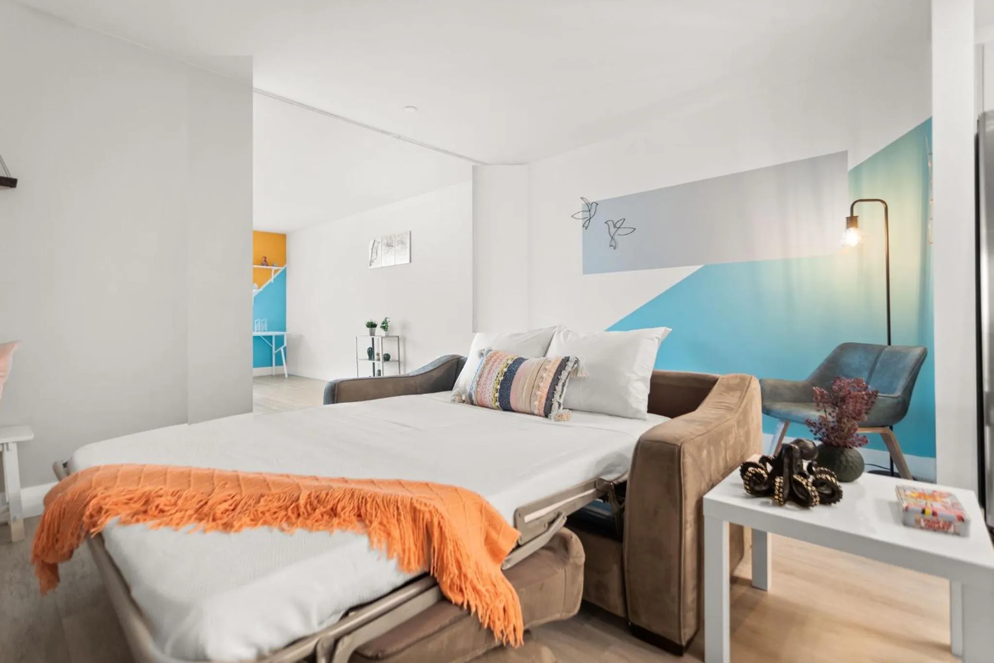 Bed in Lofts of Aventura