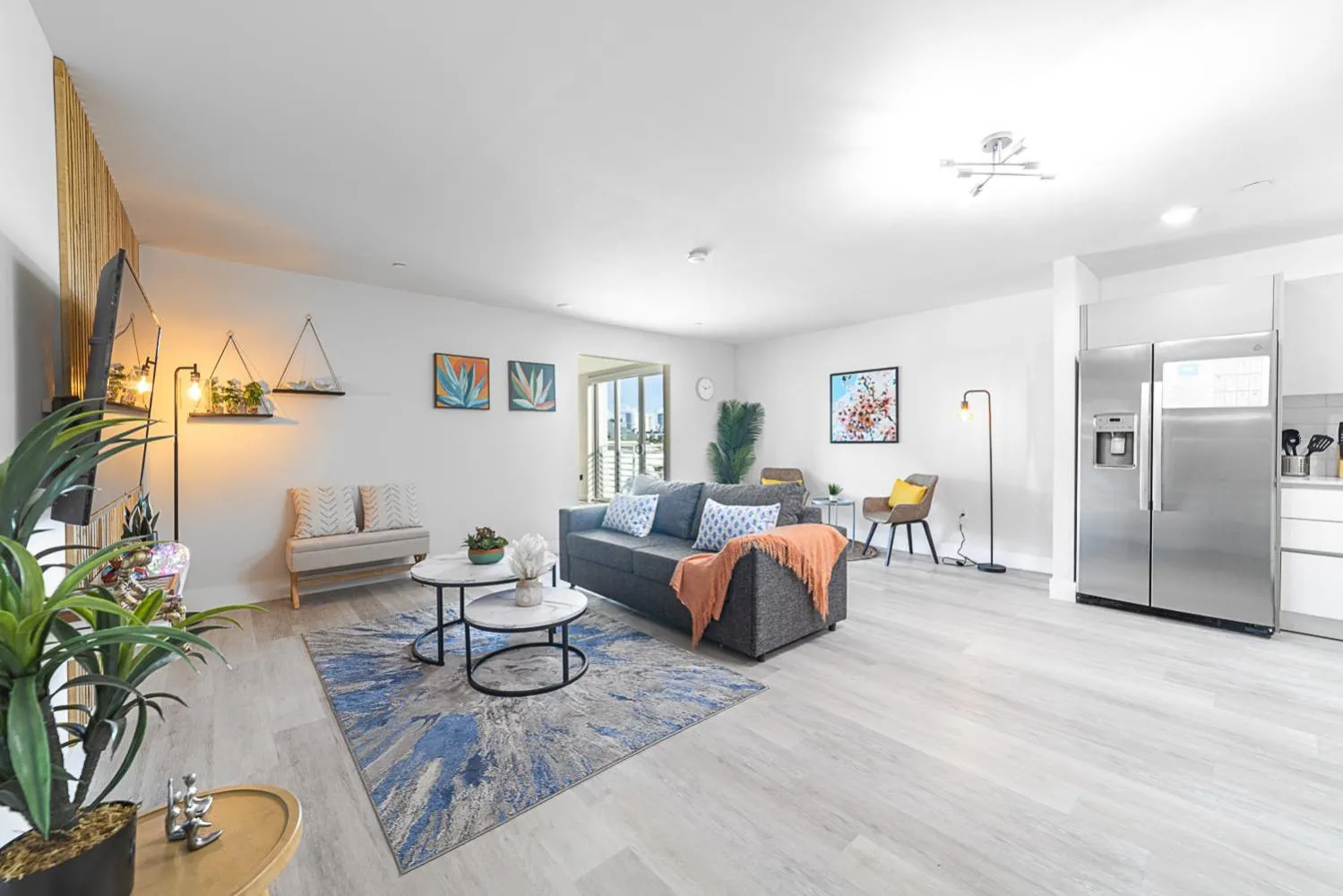 Kitchen or kitchenette in Lofts of Aventura