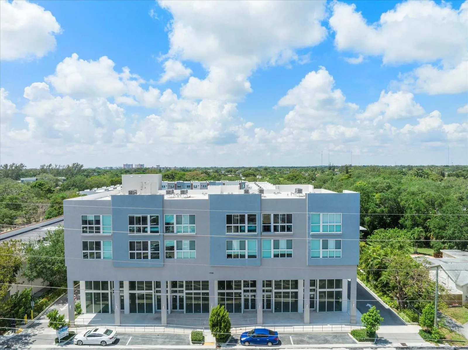 Property building in Lofts of Aventura