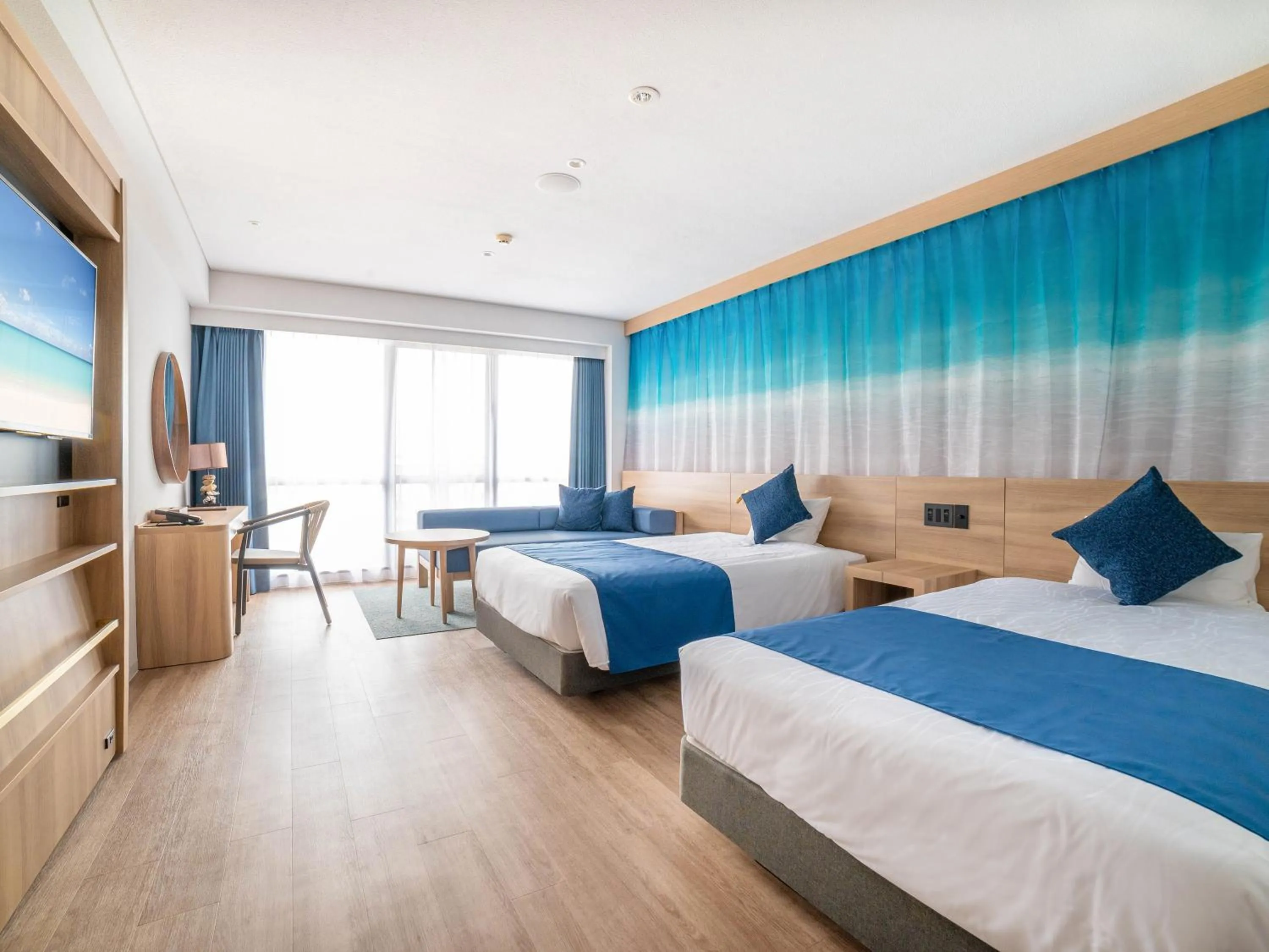 Photo of the whole room, Bed in Watermark Hotel Okinawa Kume Island