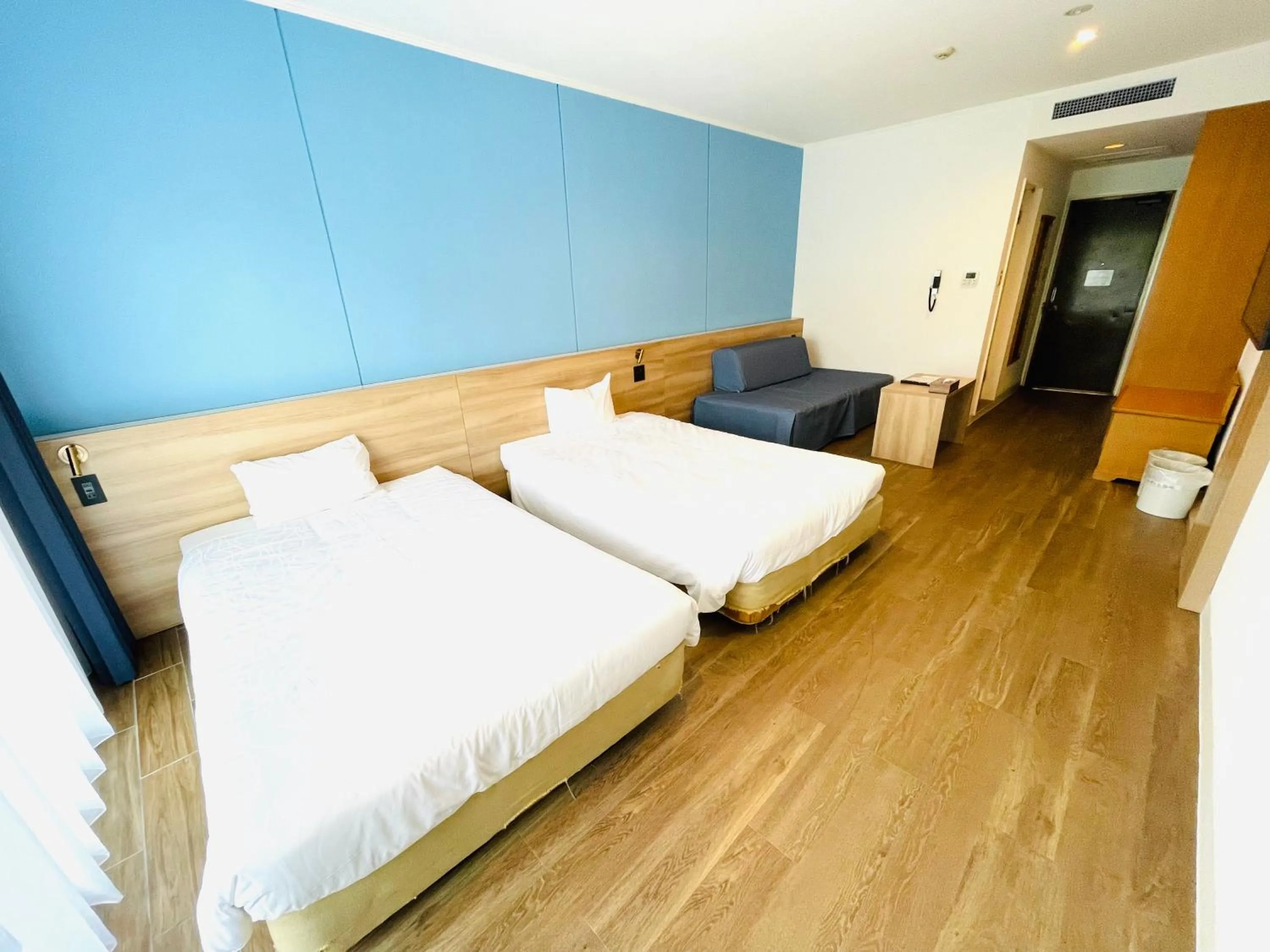 Photo of the whole room, Bed in Watermark Hotel Okinawa Kume Island