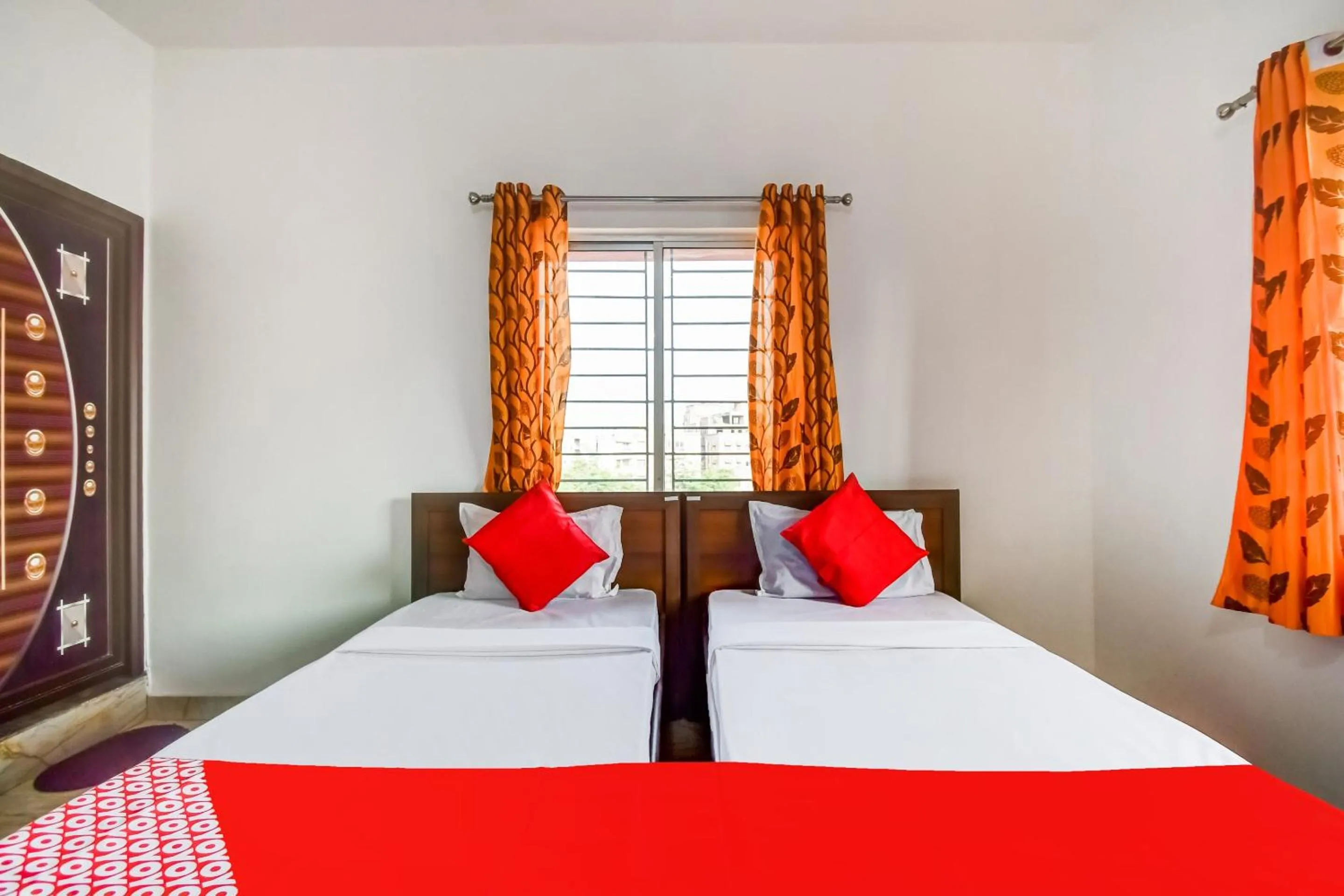 Bedroom, Bed in Hotel O Creation Premium