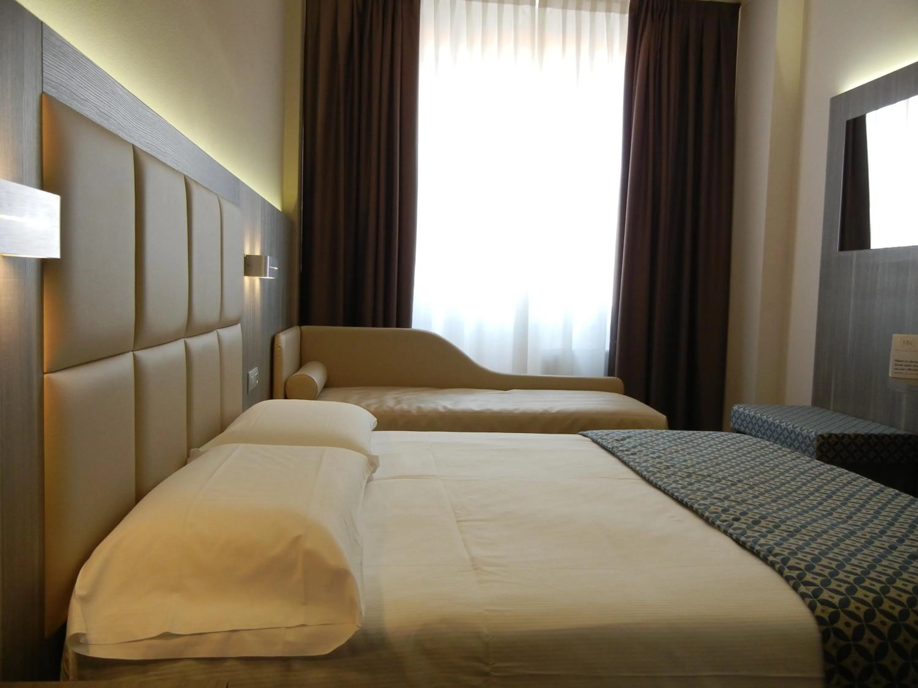 Bed in Delle Nazioni Milan Hotel