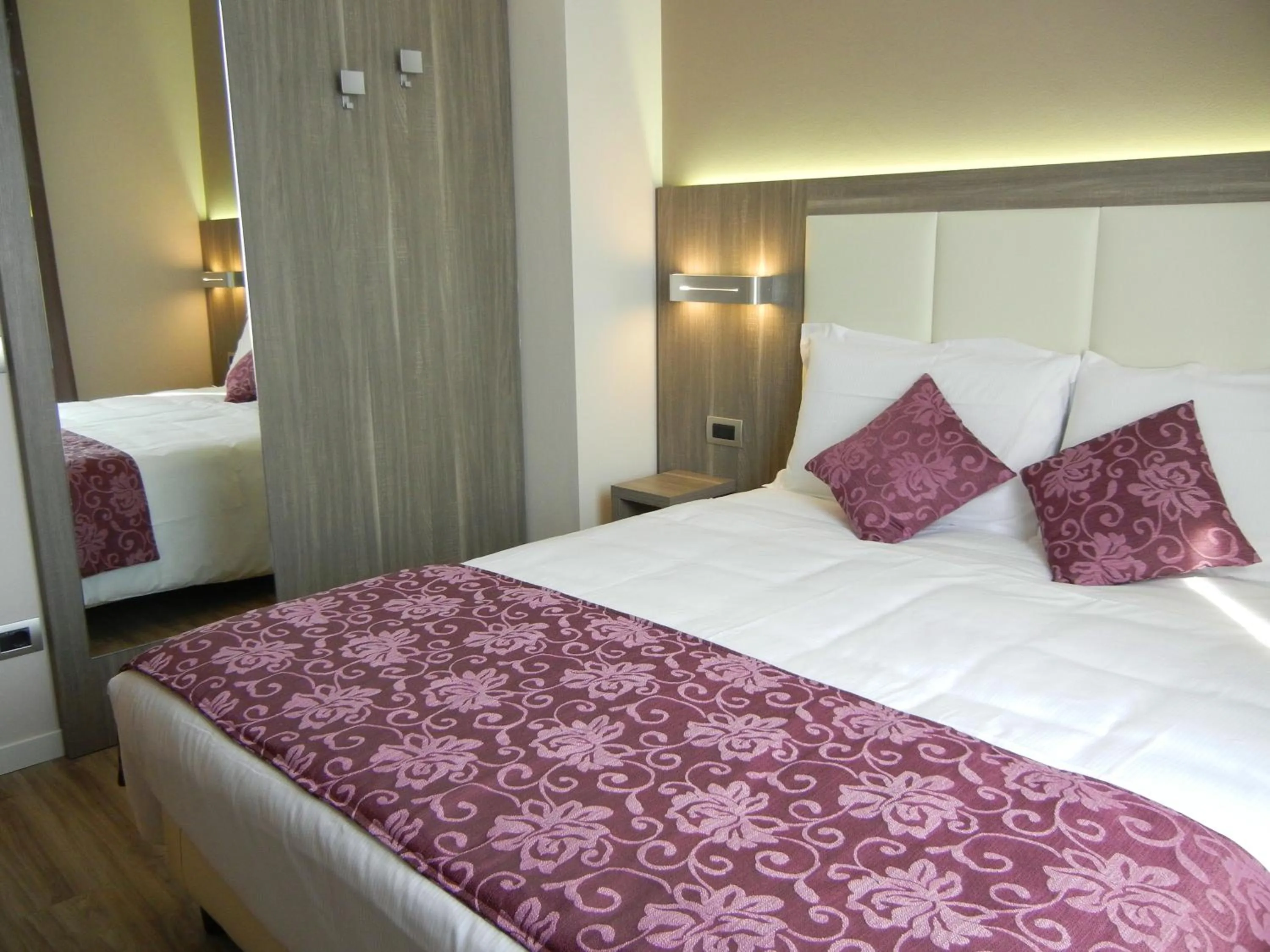 Bed in Delle Nazioni Milan Hotel