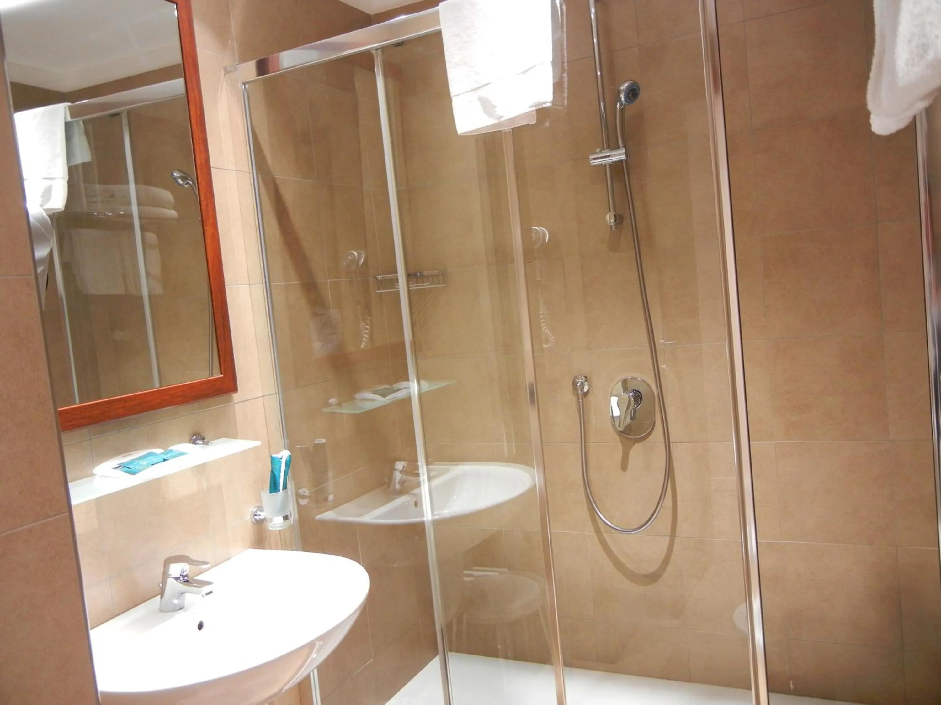 Bathroom in Delle Nazioni Milan Hotel