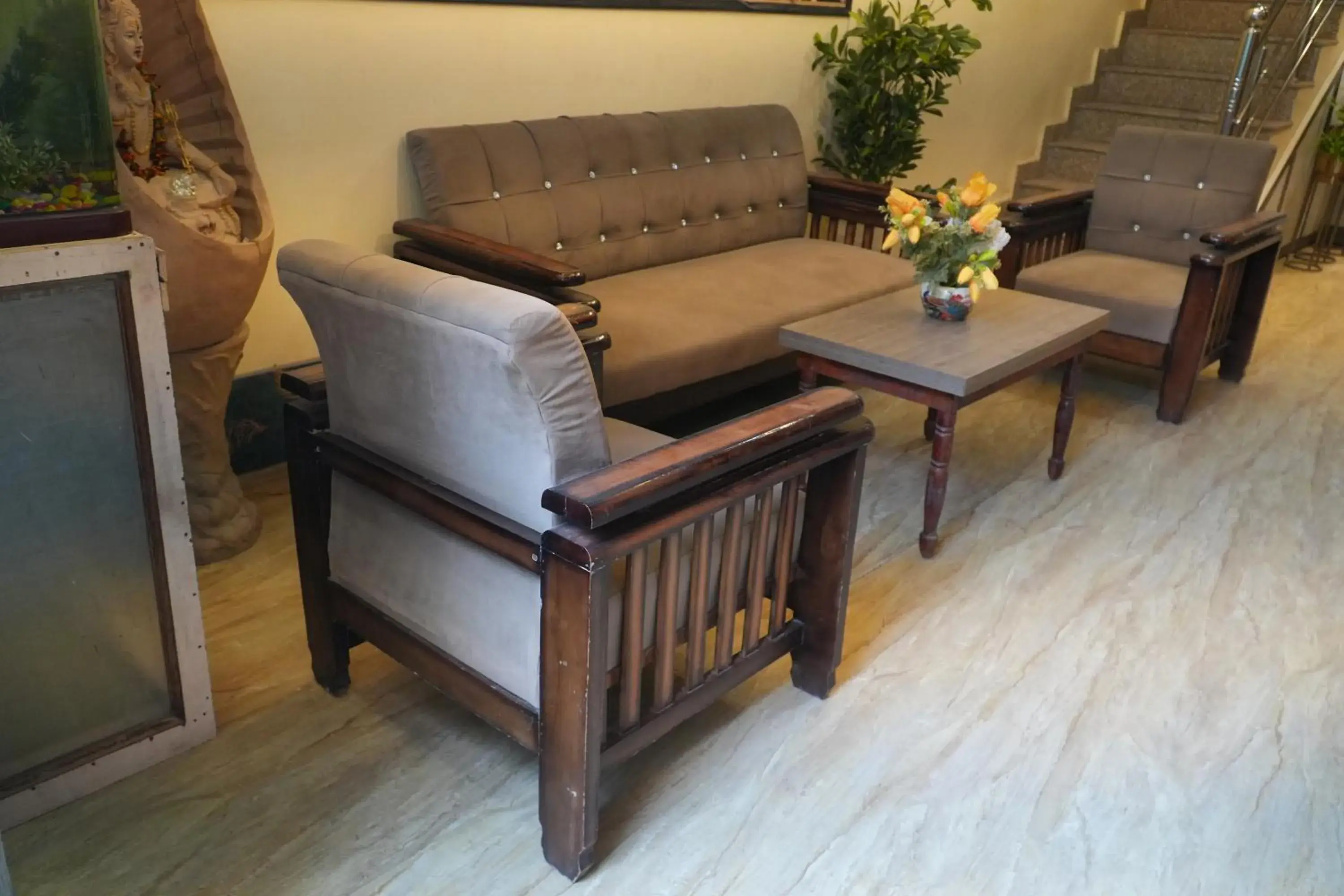 Lobby or reception in Bluebells Varanasi Lobby or reception in Bluebells Varanasi