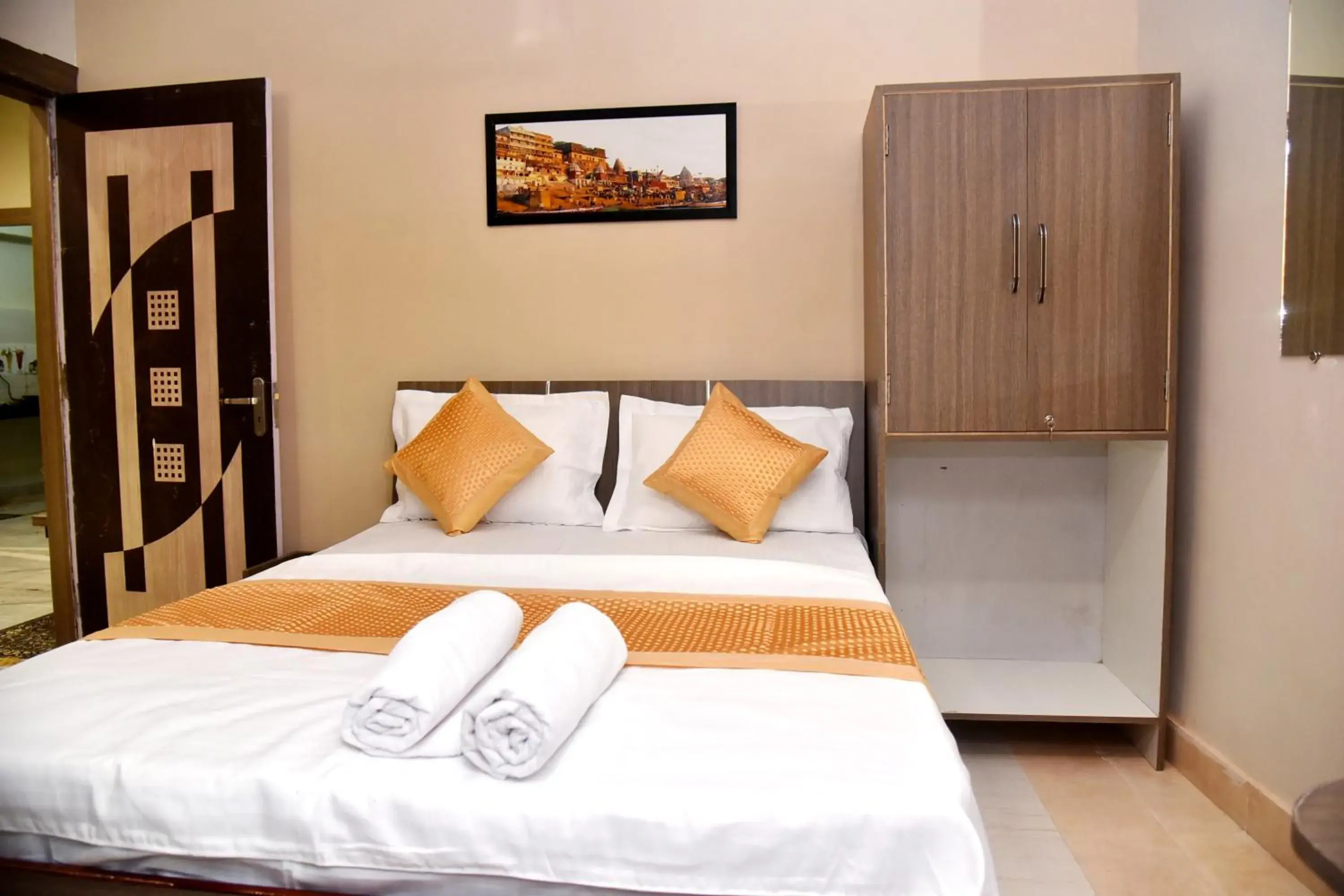 Bedroom, Bed in Bluebells Varanasi Bedroom, Bed in Bluebells Varanasi