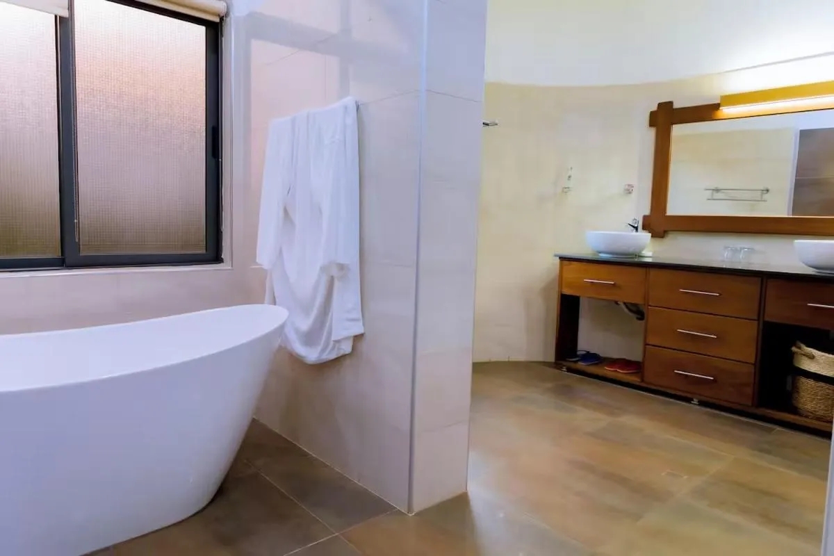 Bathroom in The Little Hill Boutique Hotel