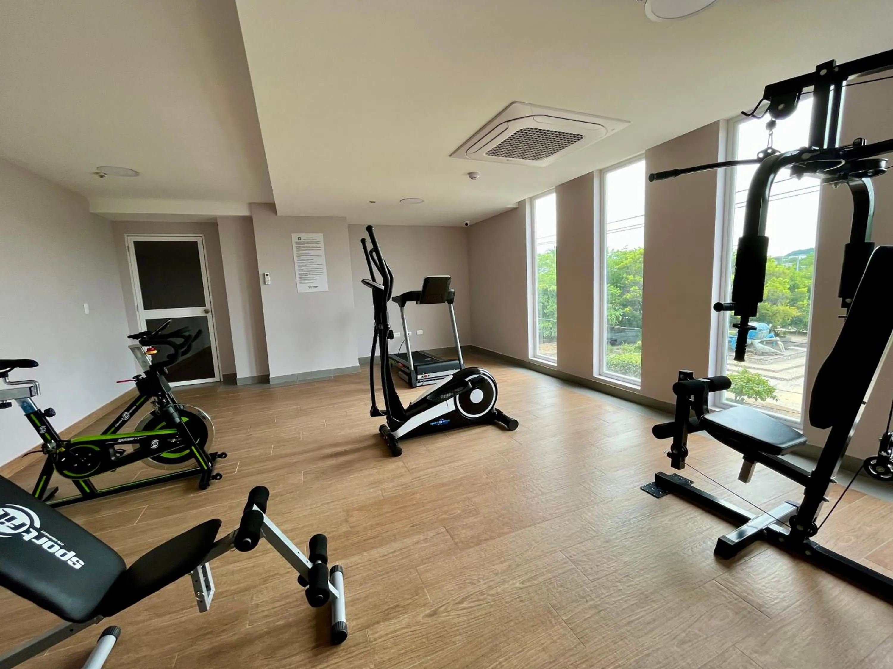 Fitness centre/facilities in Wyndham Garden Cartagena