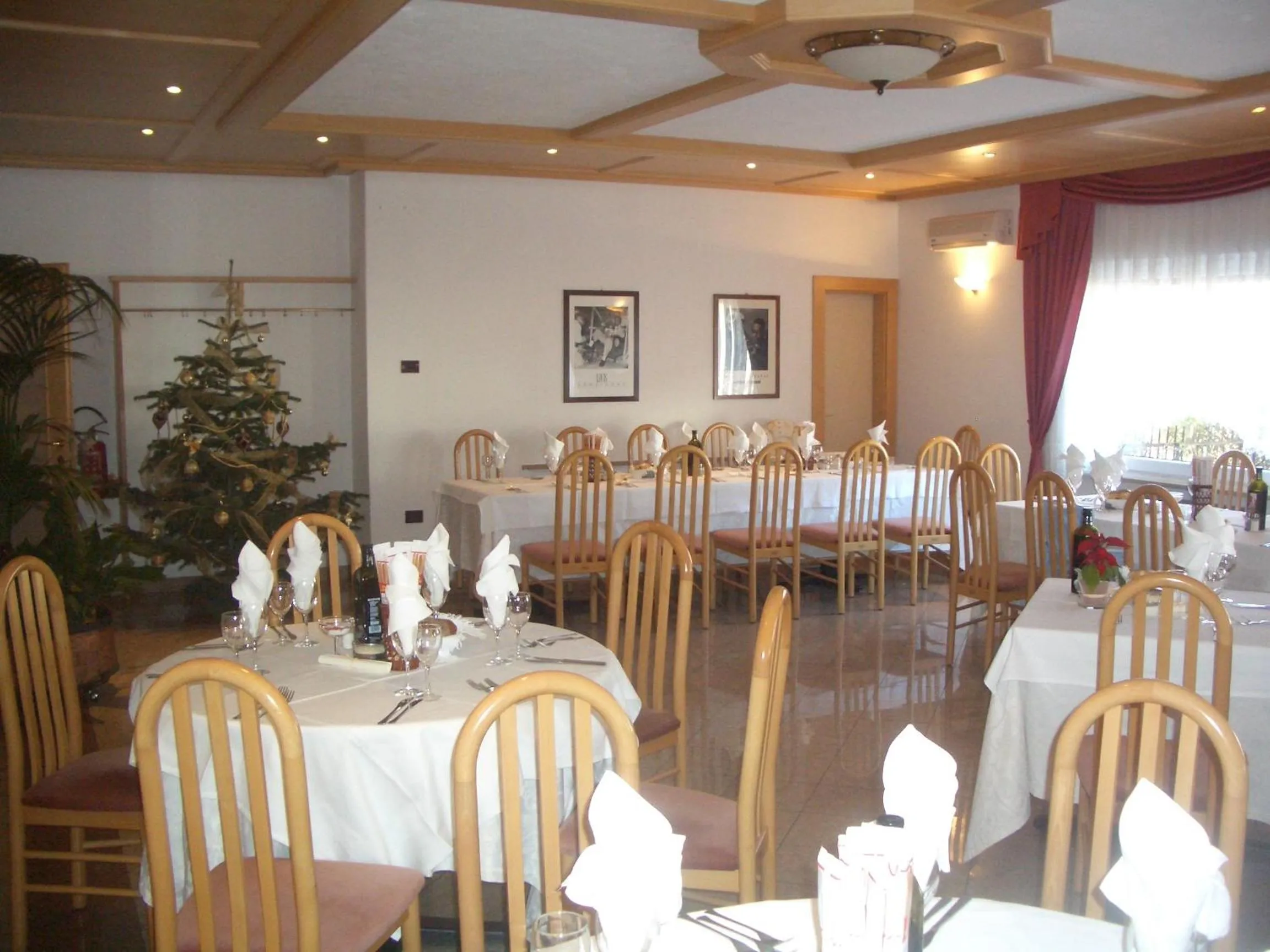 Restaurant/places to eat in Hotel Dolomiti
