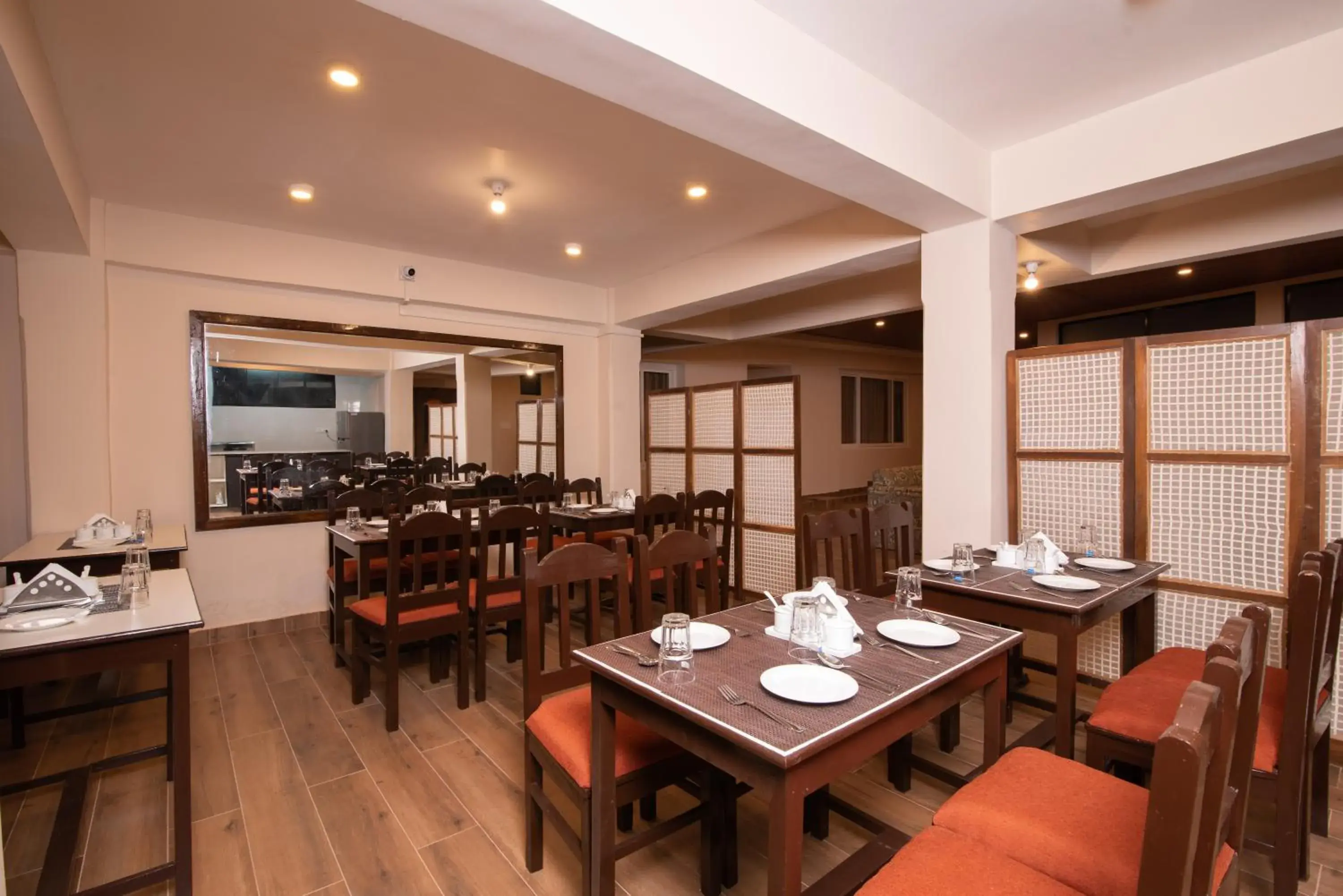 Restaurant/places to eat in Hotel Shambhala Restaurant/places to eat in Hotel Shambhala