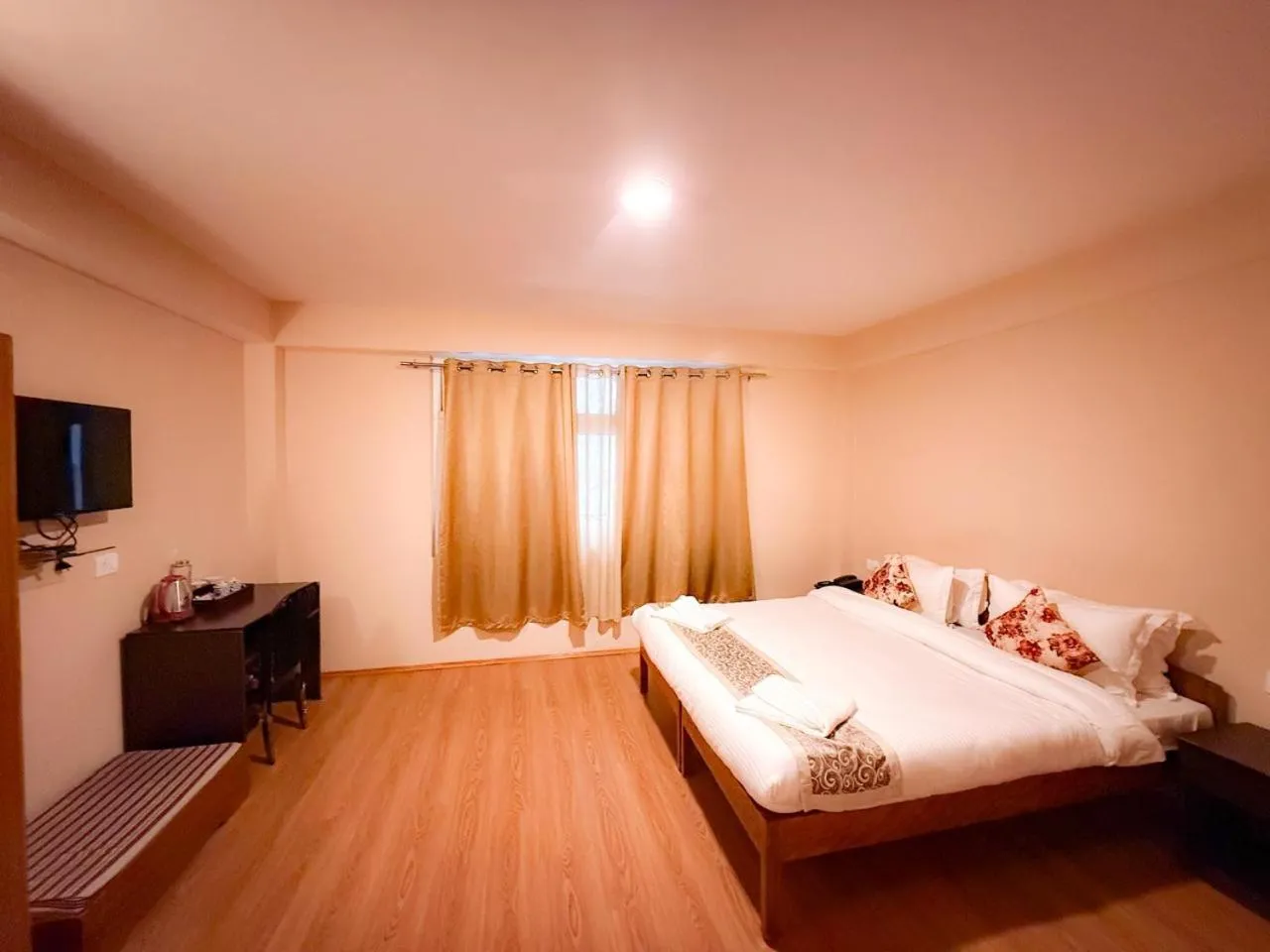 View (from property/room), Bed in Hotel Shambhala