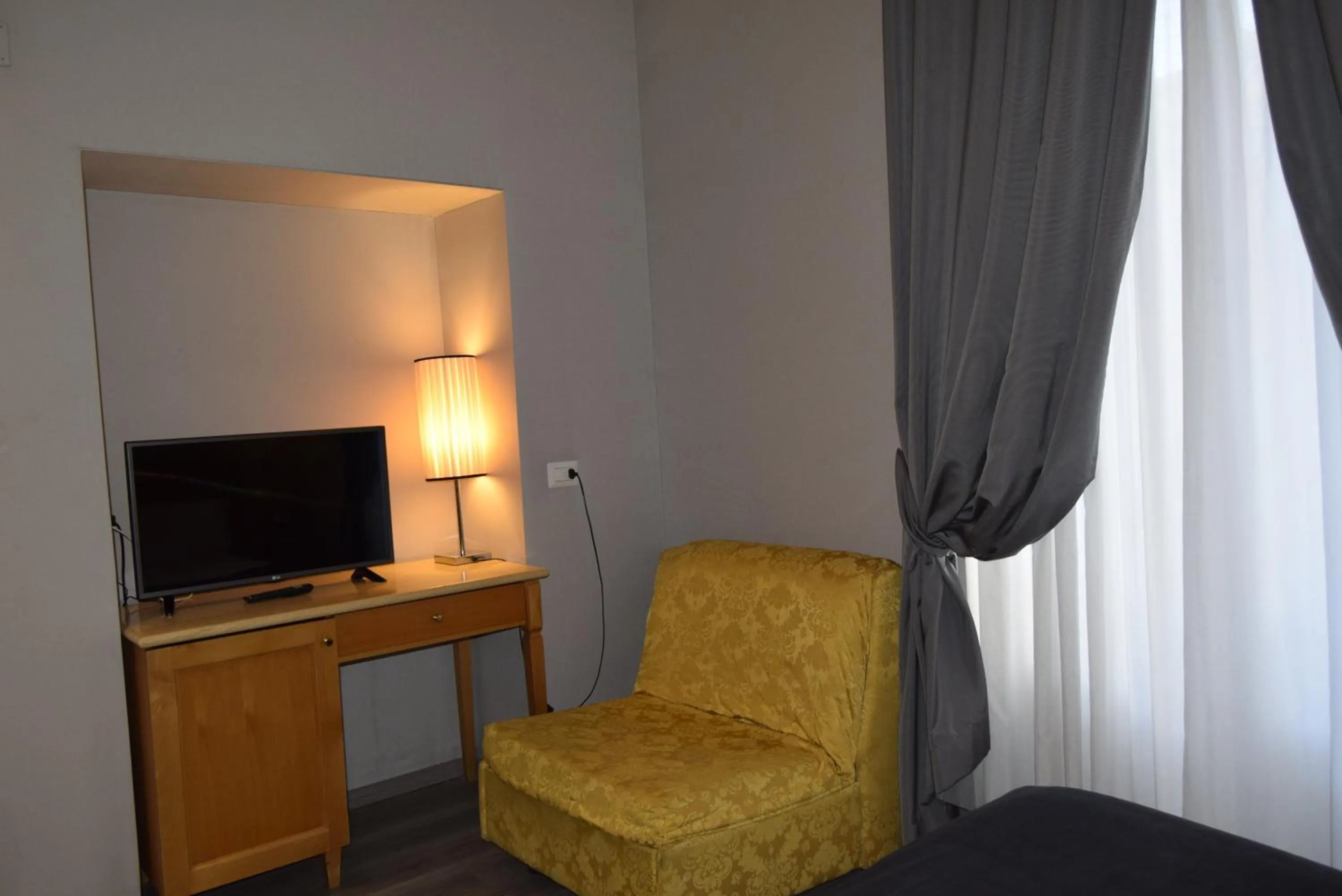 Photo of the whole room in Hotel dei Quiriti