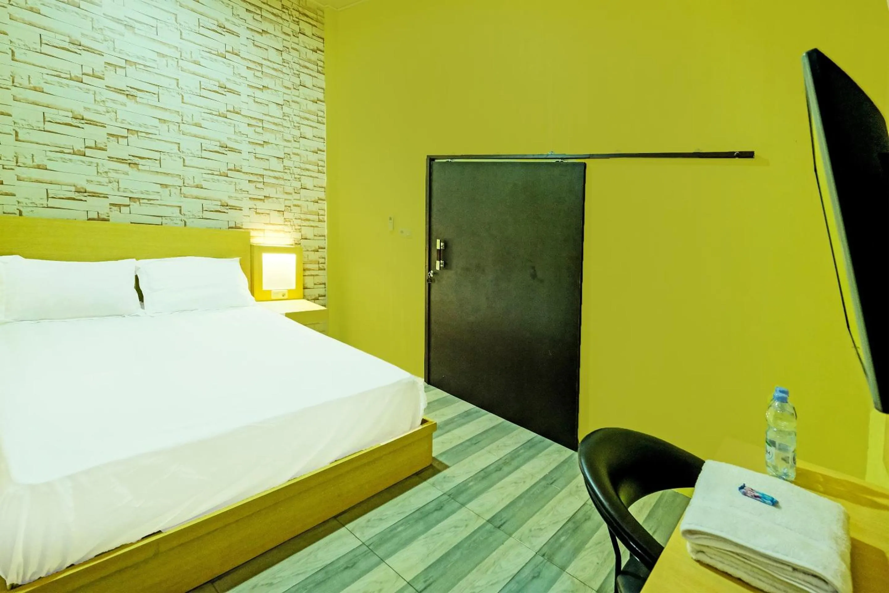 Bedroom in Hotel O Callista Homestay Near RSUD Prof. Dr. H. M. Anwar Makkatutu