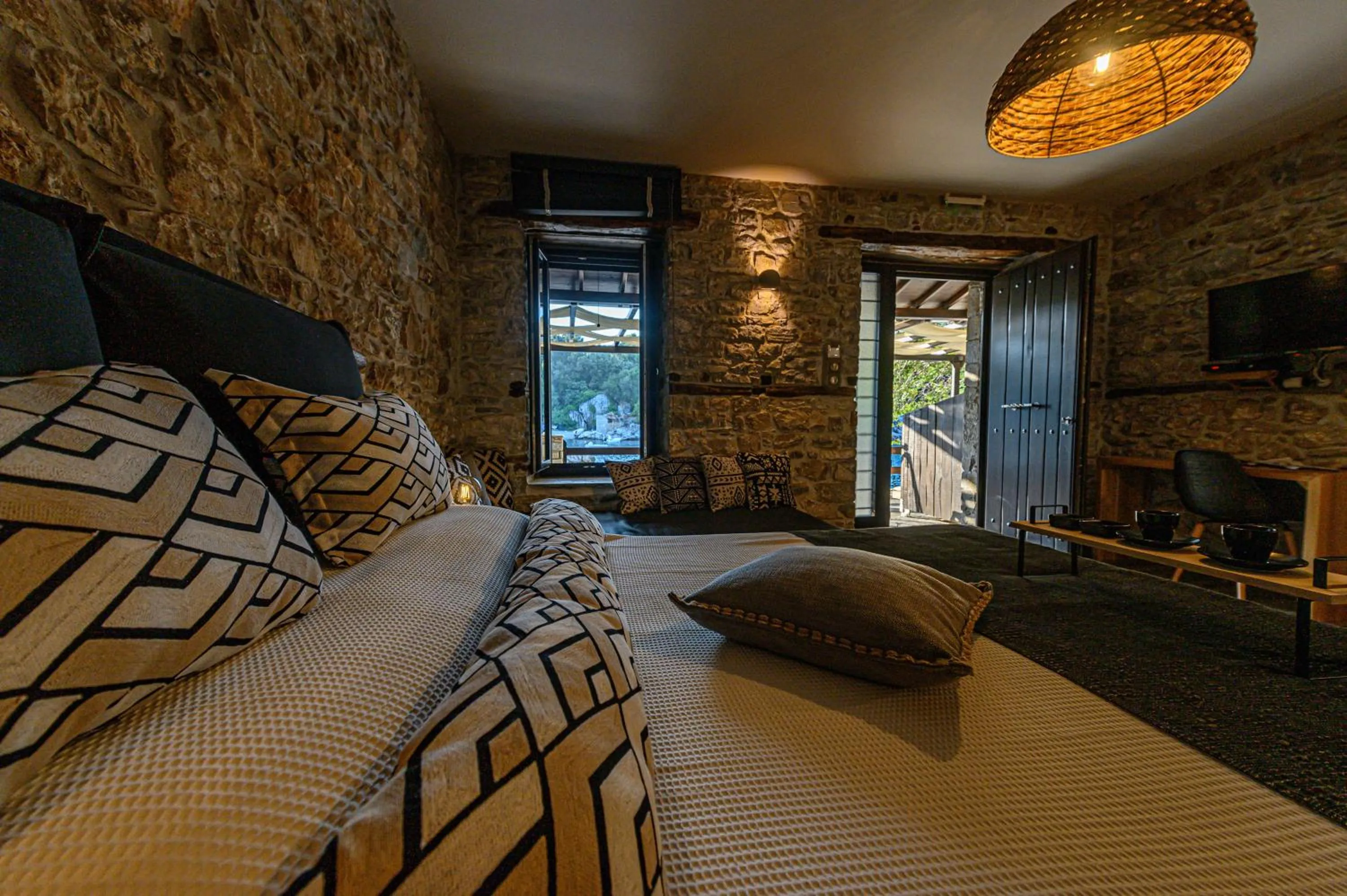 Photo of the whole room, Bed in Cleopatra's Miramare