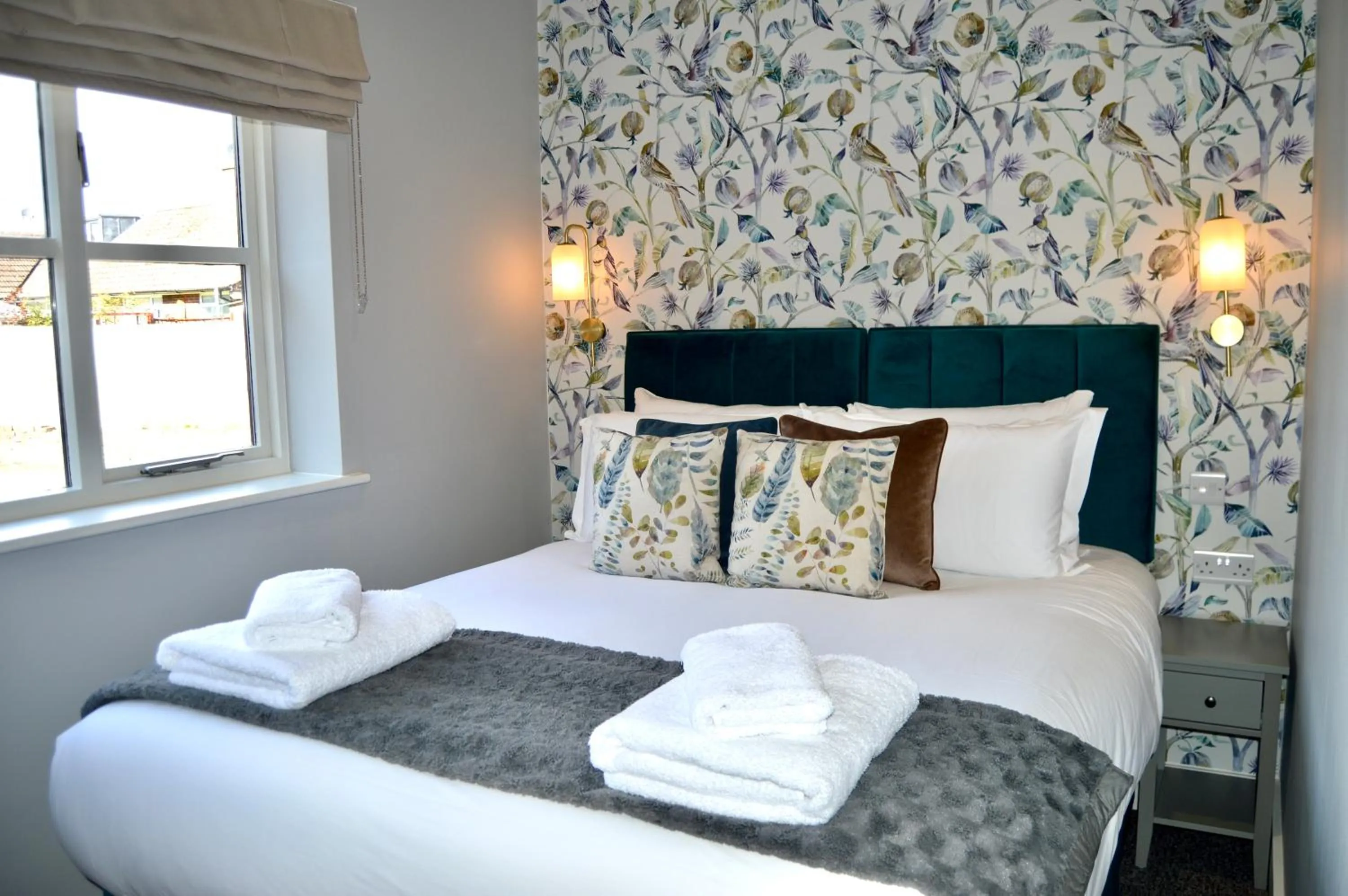 Bedroom, Bed in The Nest Hotel & Restaurant