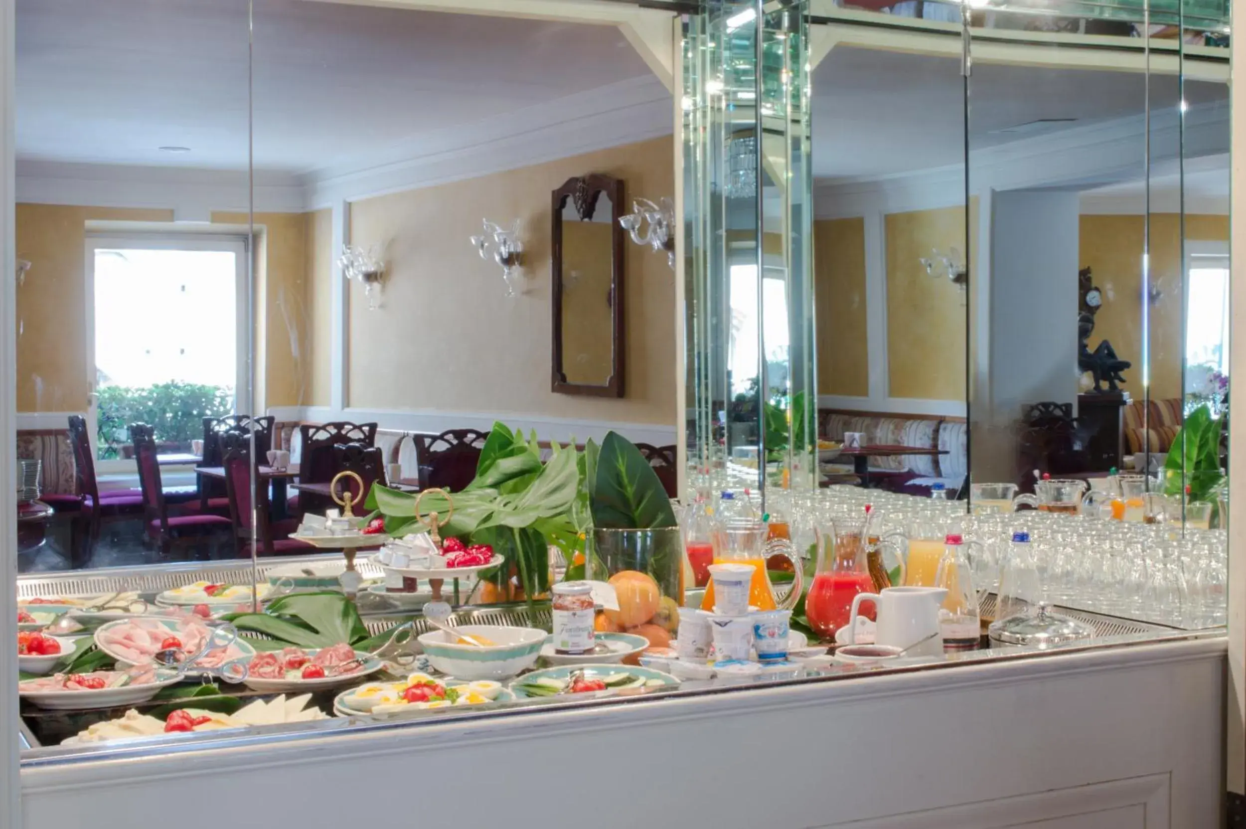 Restaurant/places to eat in Art Hotel Orologio Restaurant/places to eat in Art Hotel Orologio